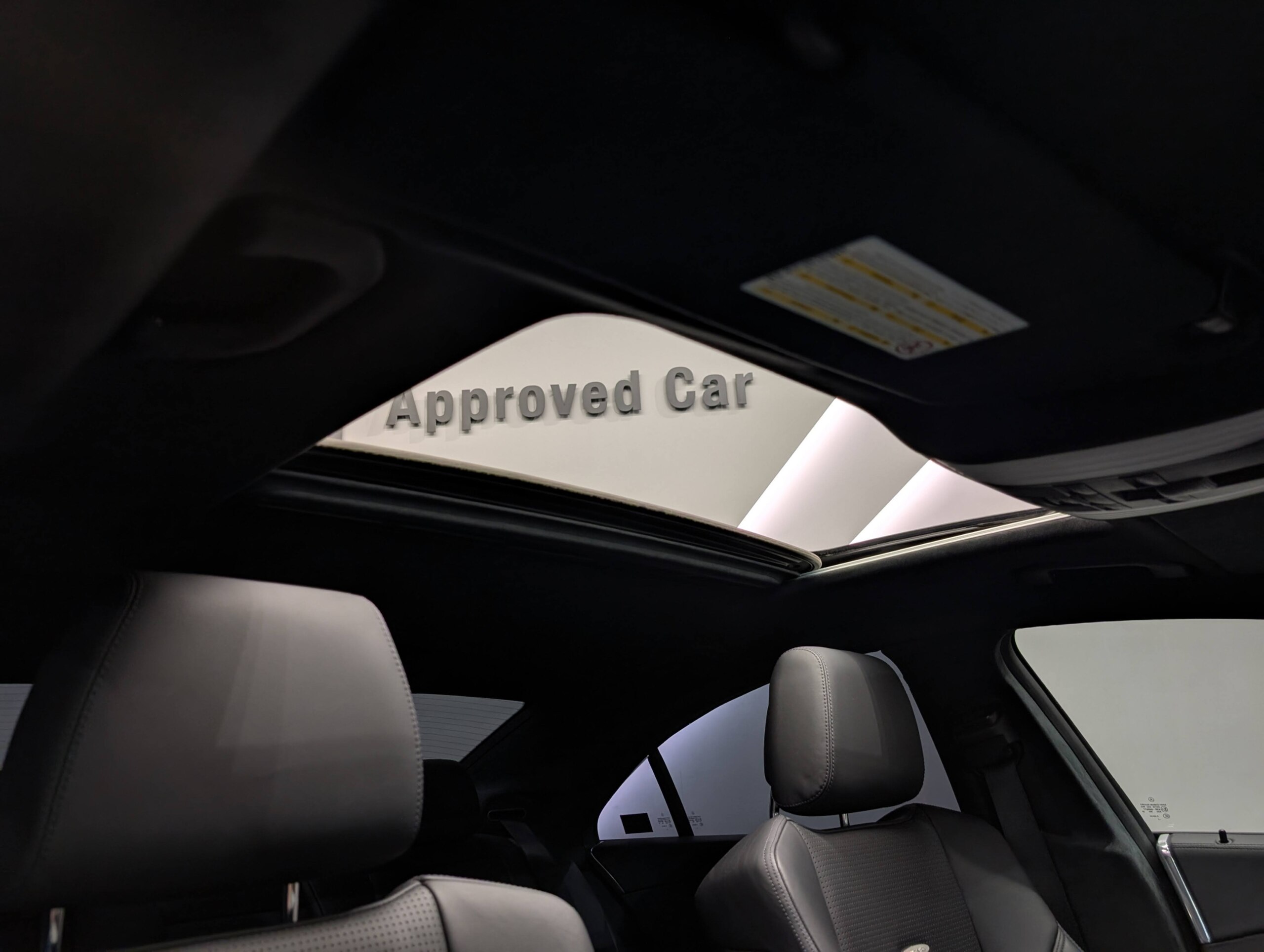 2012 Mercedes Benz CLS63 AMG — Photo 36 / 38