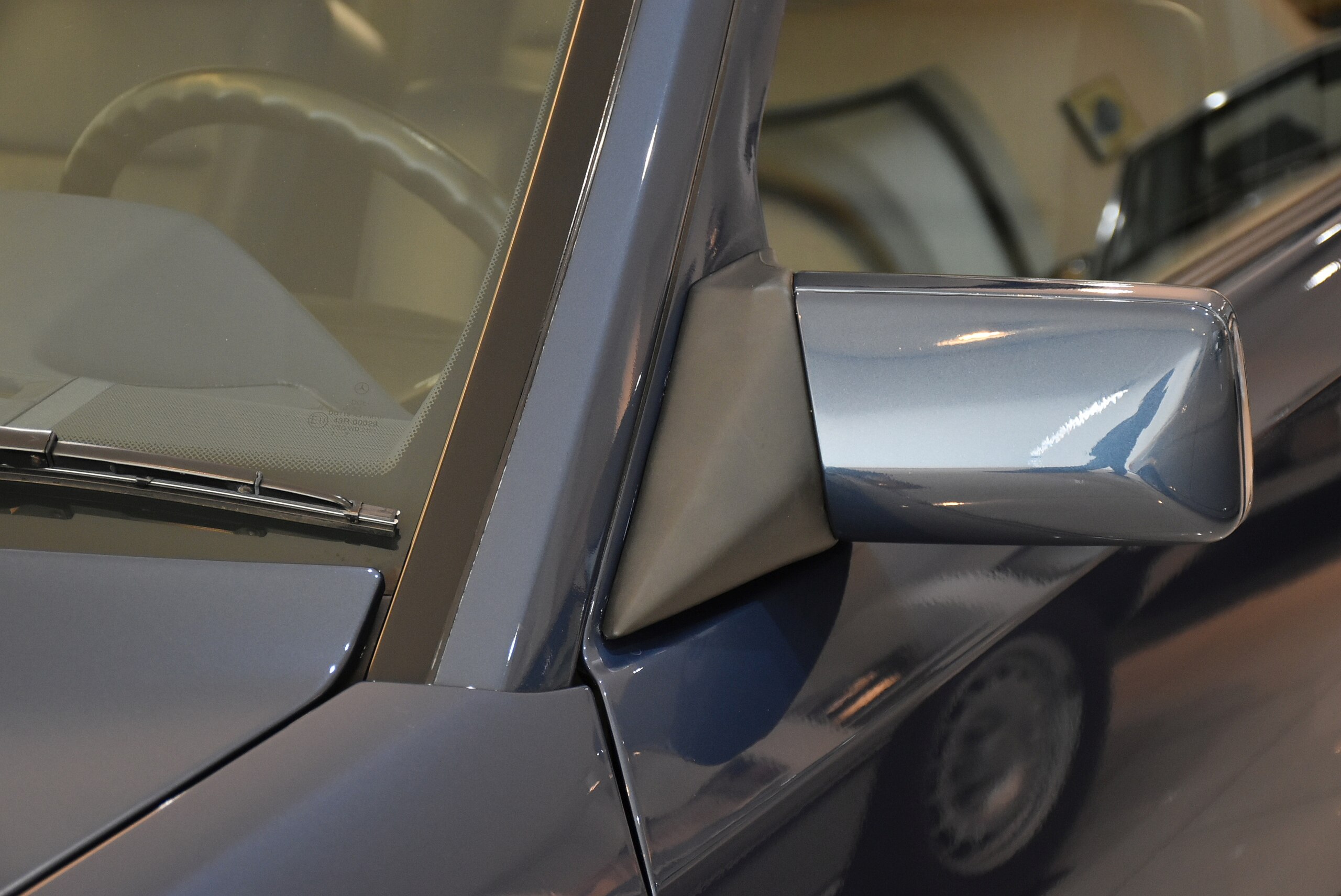 1992 Mercedes Benz 500E — Photo 12 / 16