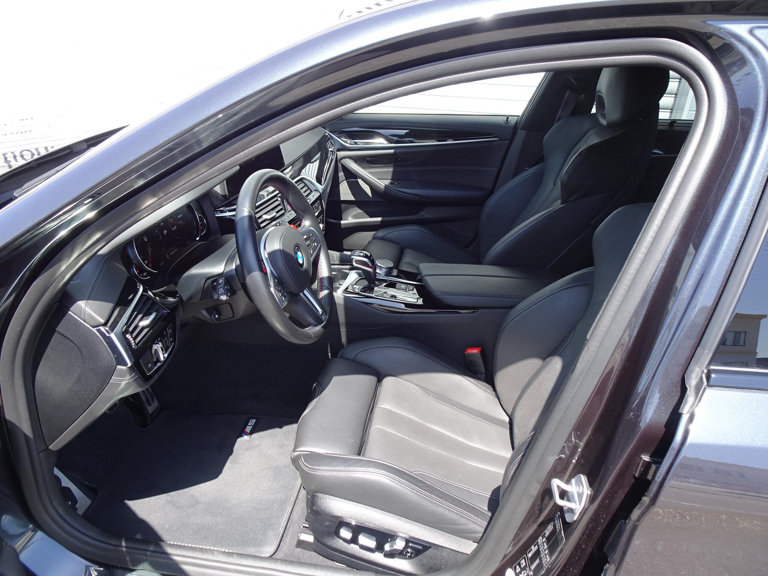 2018 BMW M5 Competition — Photo 8 / 25