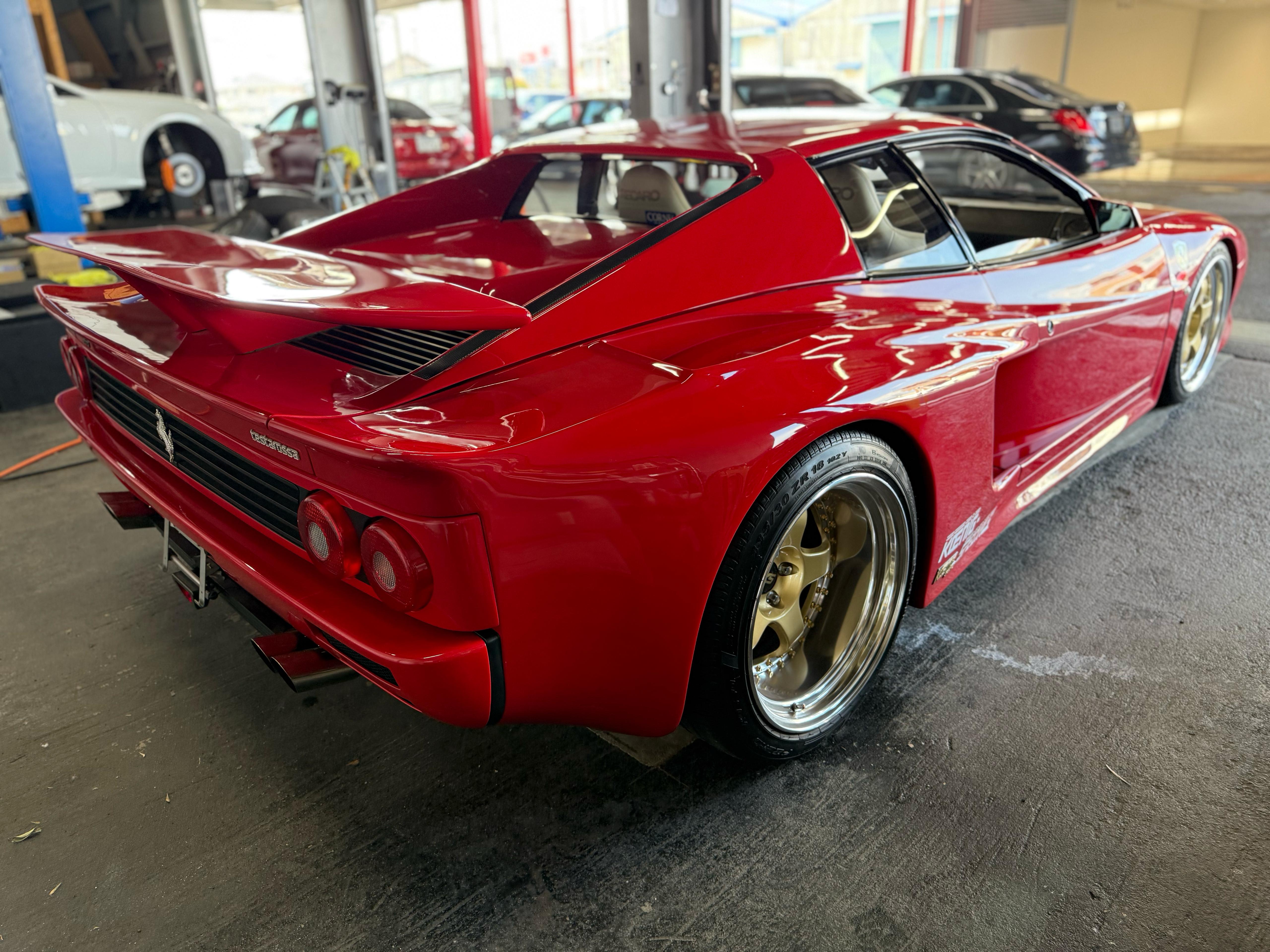 1987 Ferrari Testarossa — Photo 6 / 23