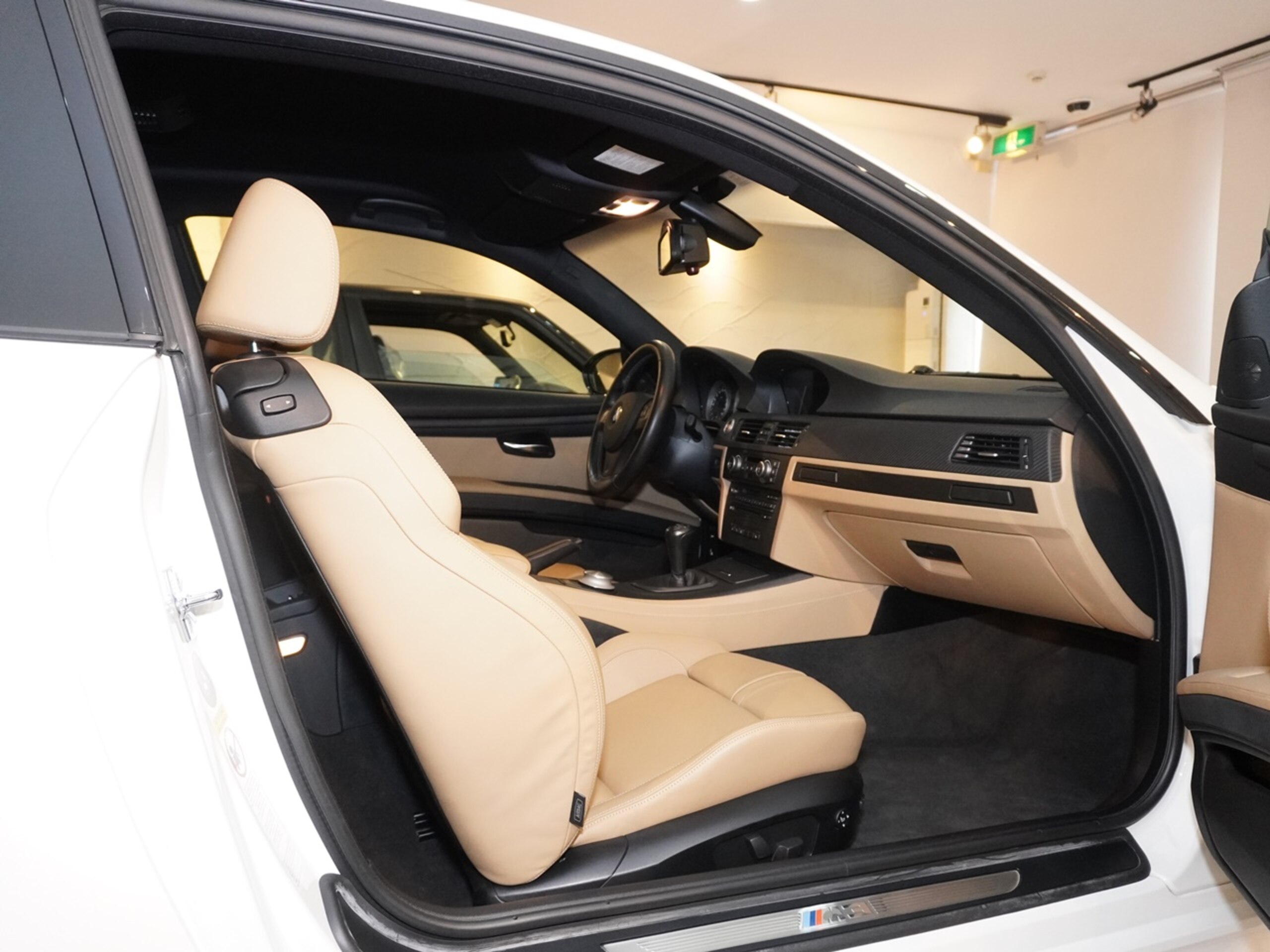 2007 BMW M3 Coupe — Photo 12 / 19
