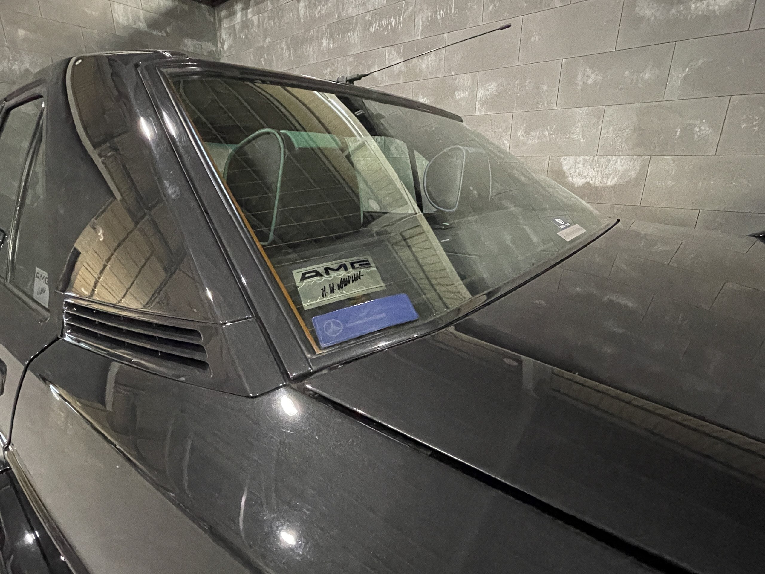 1991 Mercedes Benz 190E — Photo 16 / 36