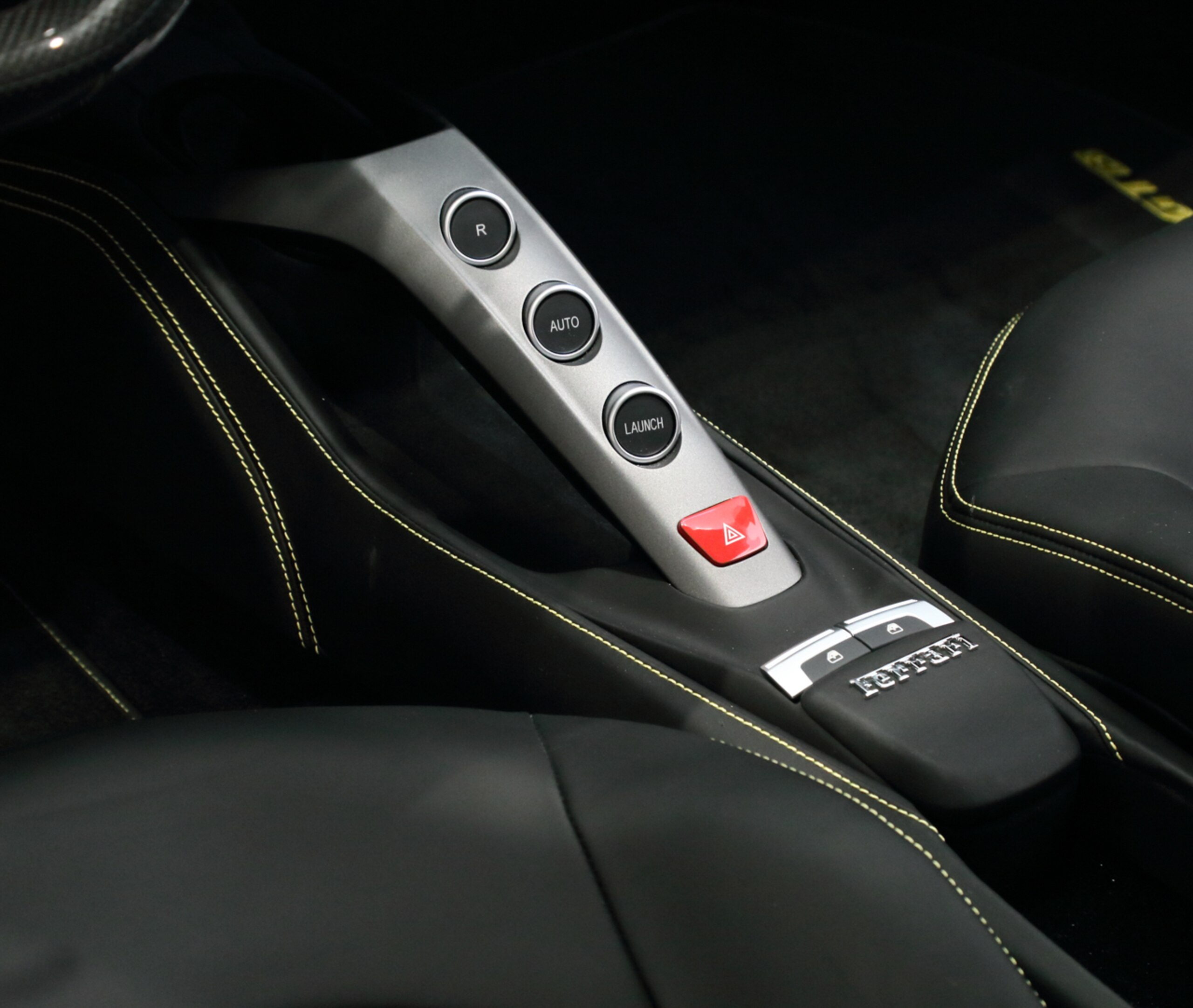 2017 Ferrari 488GTB — Photo 9 / 15