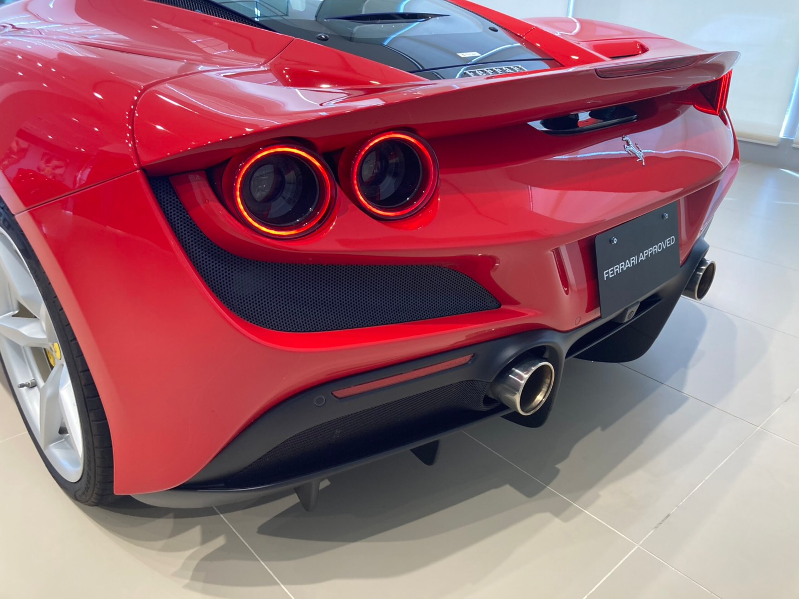 2020 Ferrari F8 Tributo — Photo 12 / 31