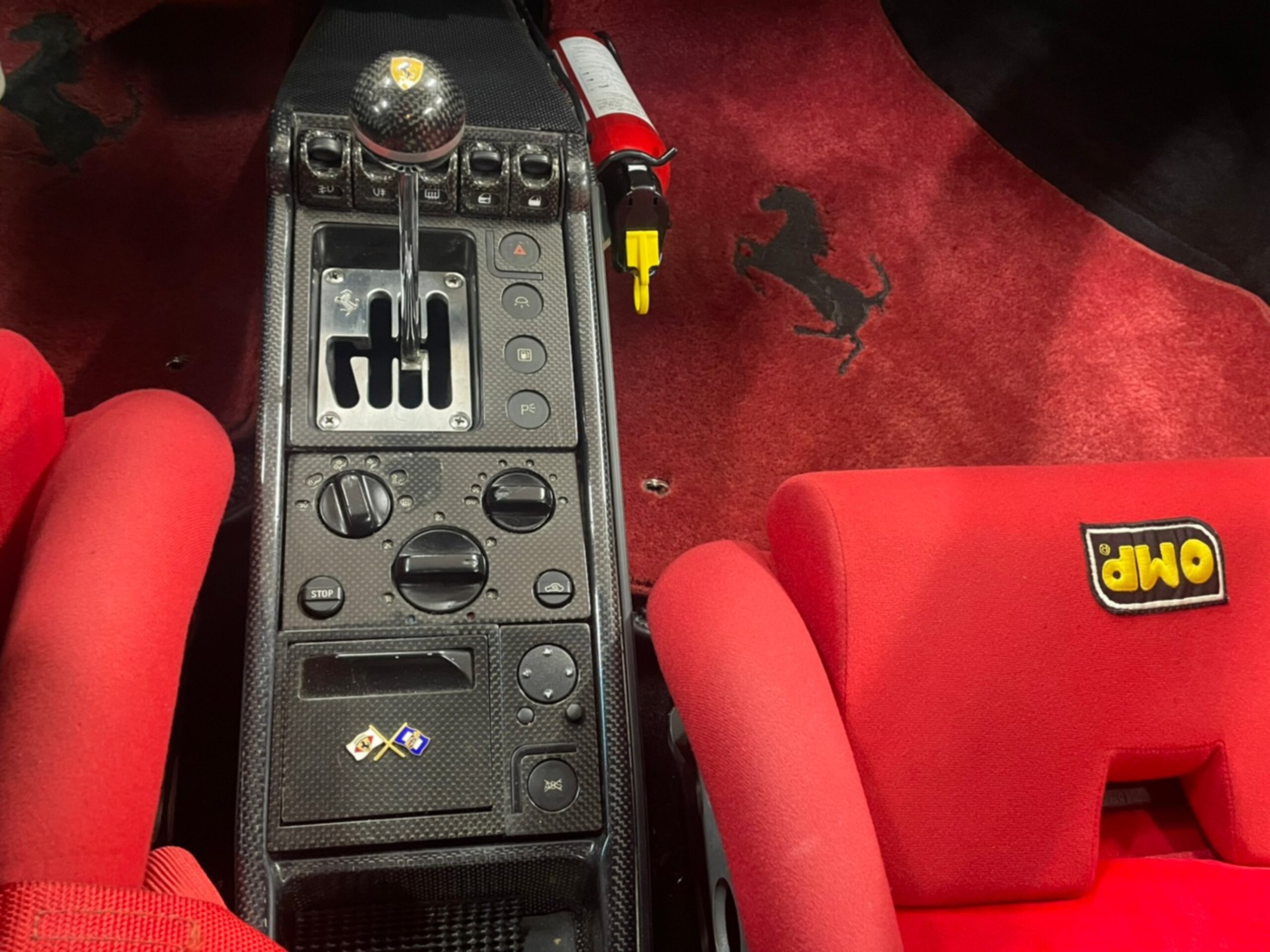 2000 Ferrari F355 GTS — Photo 14 / 23