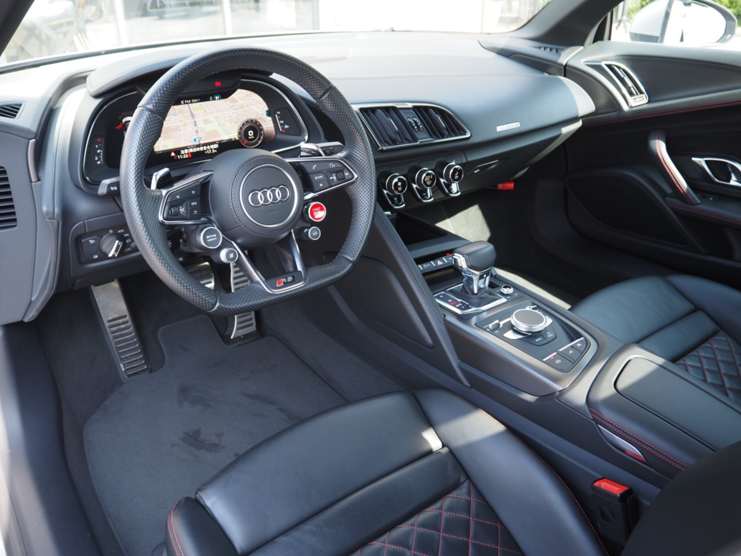 2018 Audi R8 Spyder — Photo 9 / 18