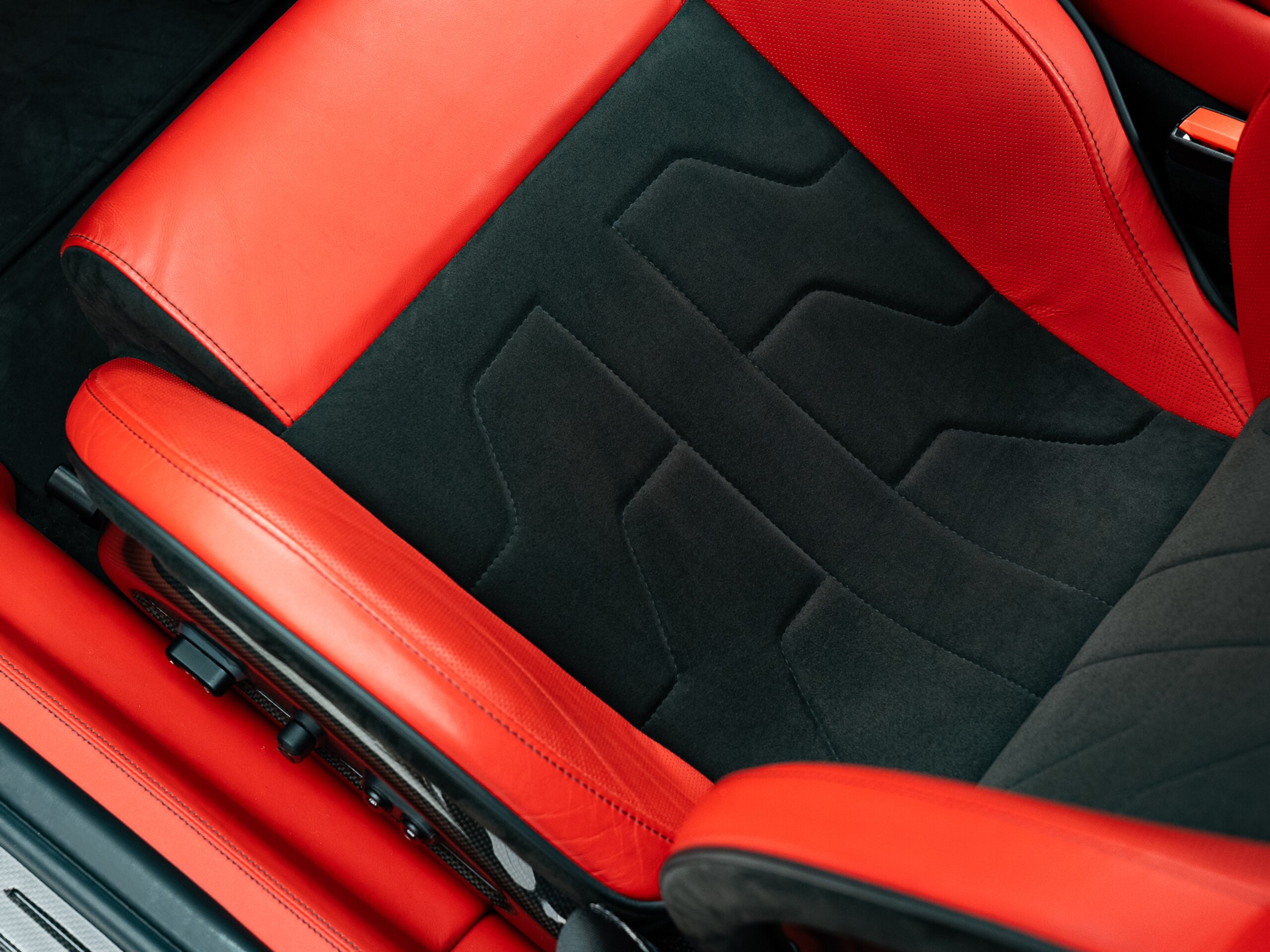 2012 Ferrari 599 HGTE — Photo 18 / 51