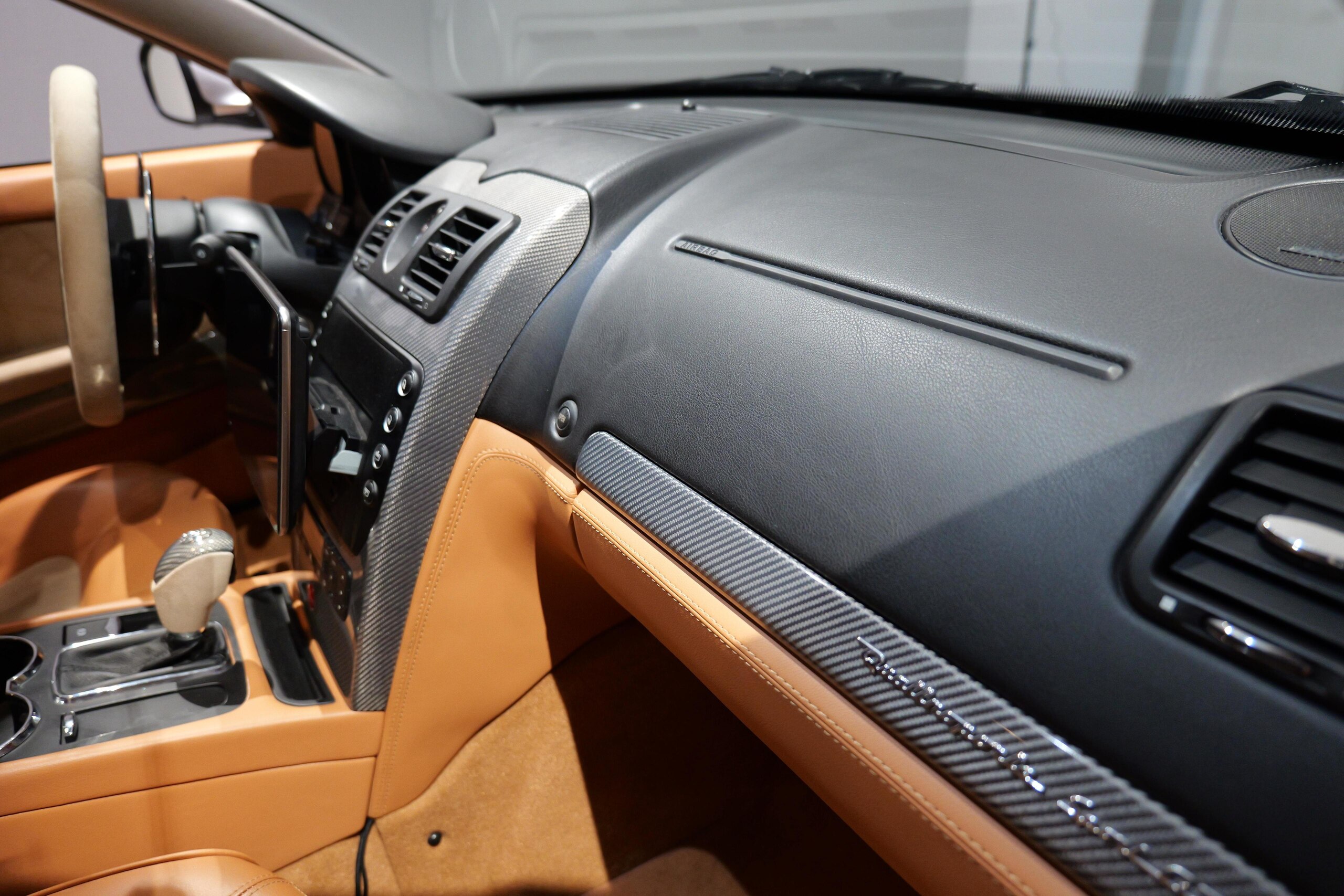 2012 Maserati Quattroporte Sport GT S — Photo 12 / 17