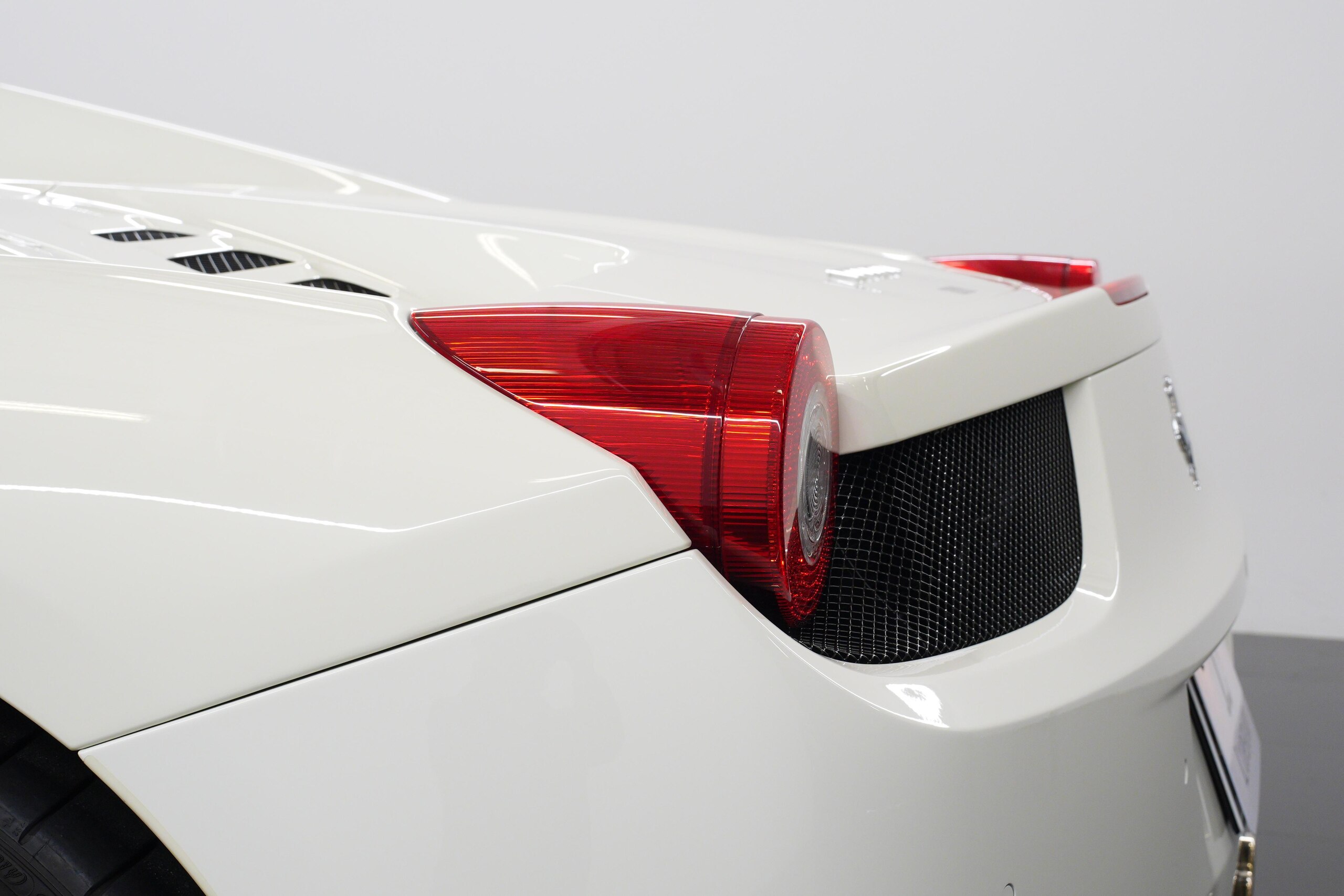 2013 Ferrari 458 Spider — Photo 20 / 34