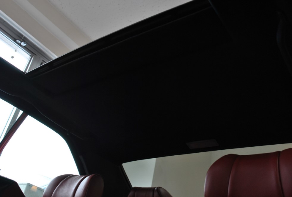1991 Mercedes Benz 560SEC — Photo 19 / 19
