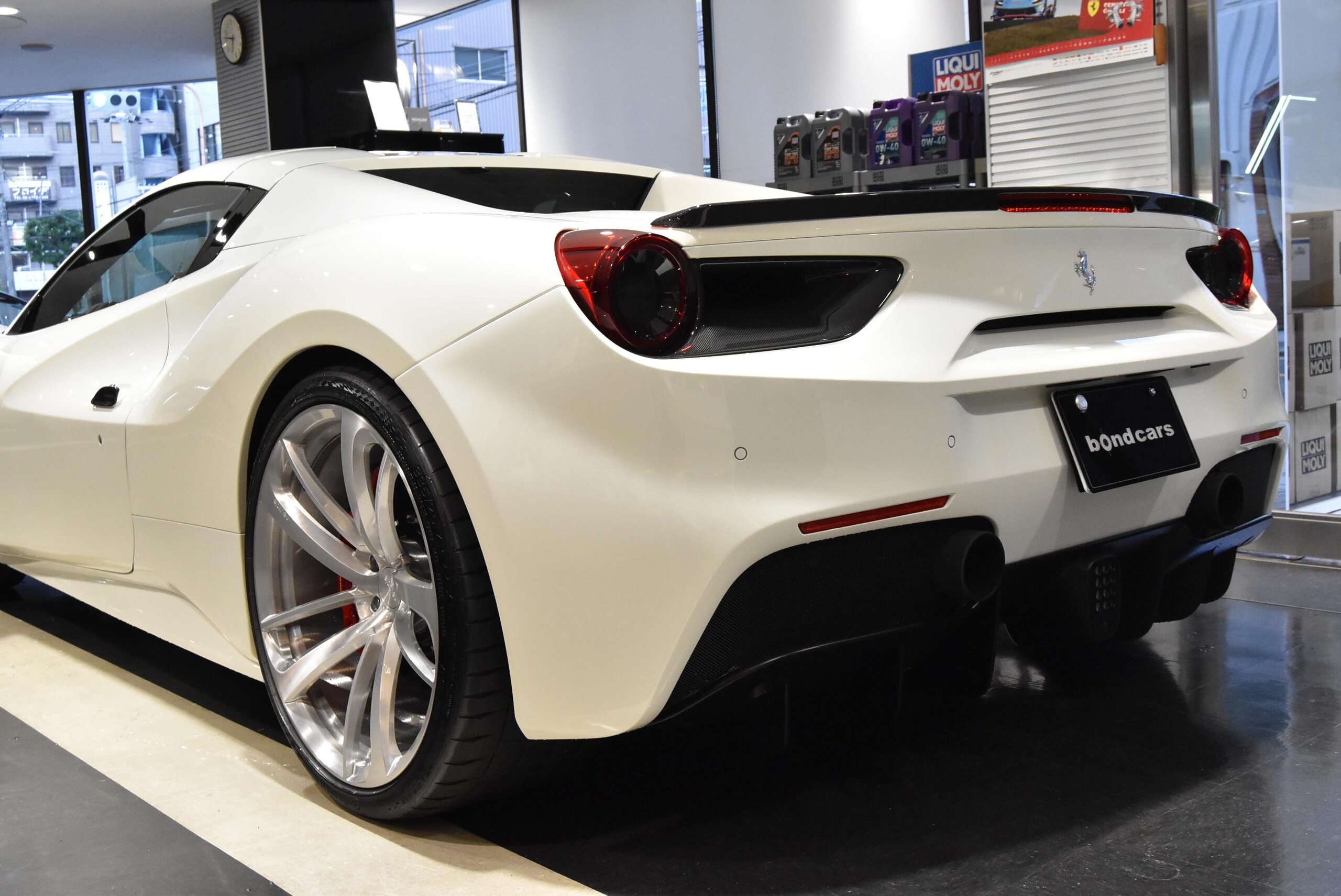 2017 Ferrari 488 Spider — Photo 13 / 35