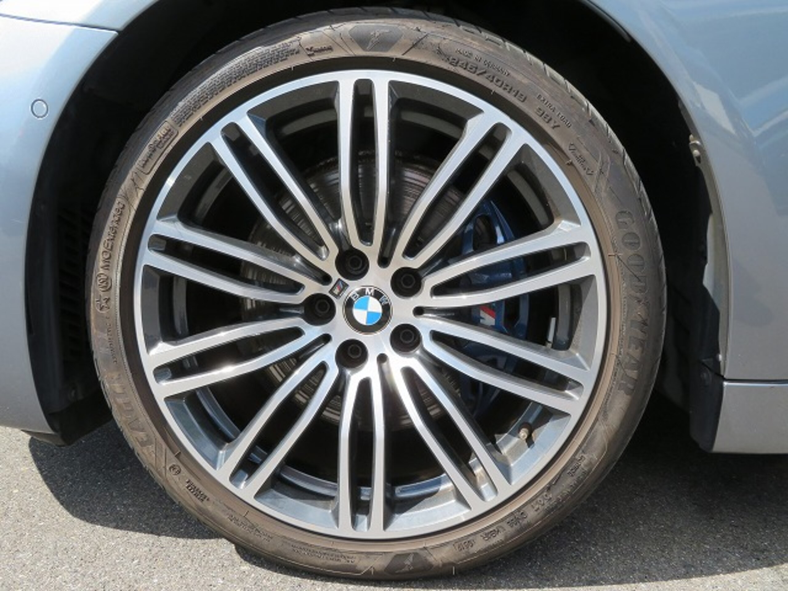 2017 BMW 530i M Sport — Photo 17 / 22