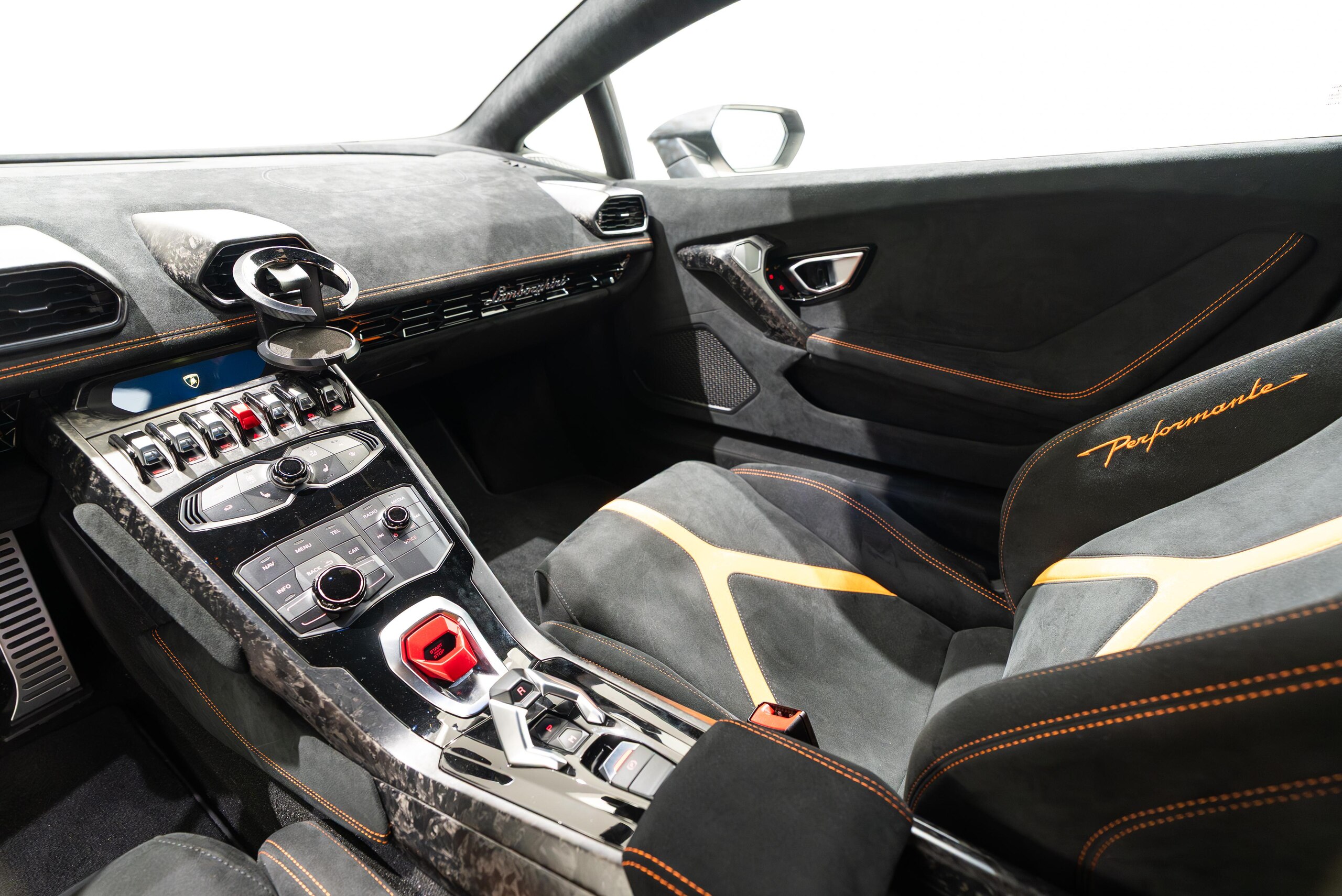 2018 Lamborghini Huracán Performante — Photo 7 / 25