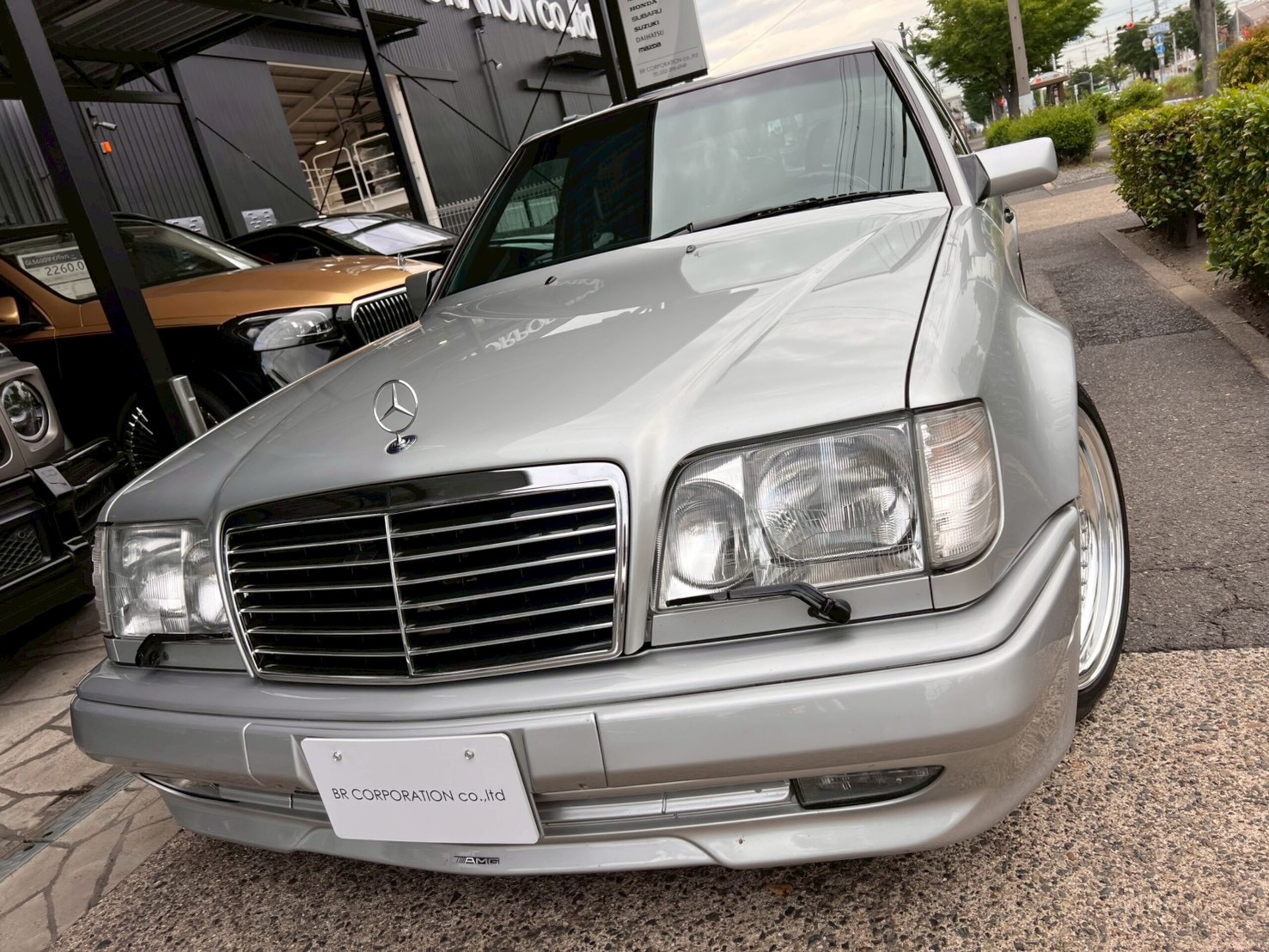 1995 Mercedes Benz E60 AMG — Photo 18 / 74