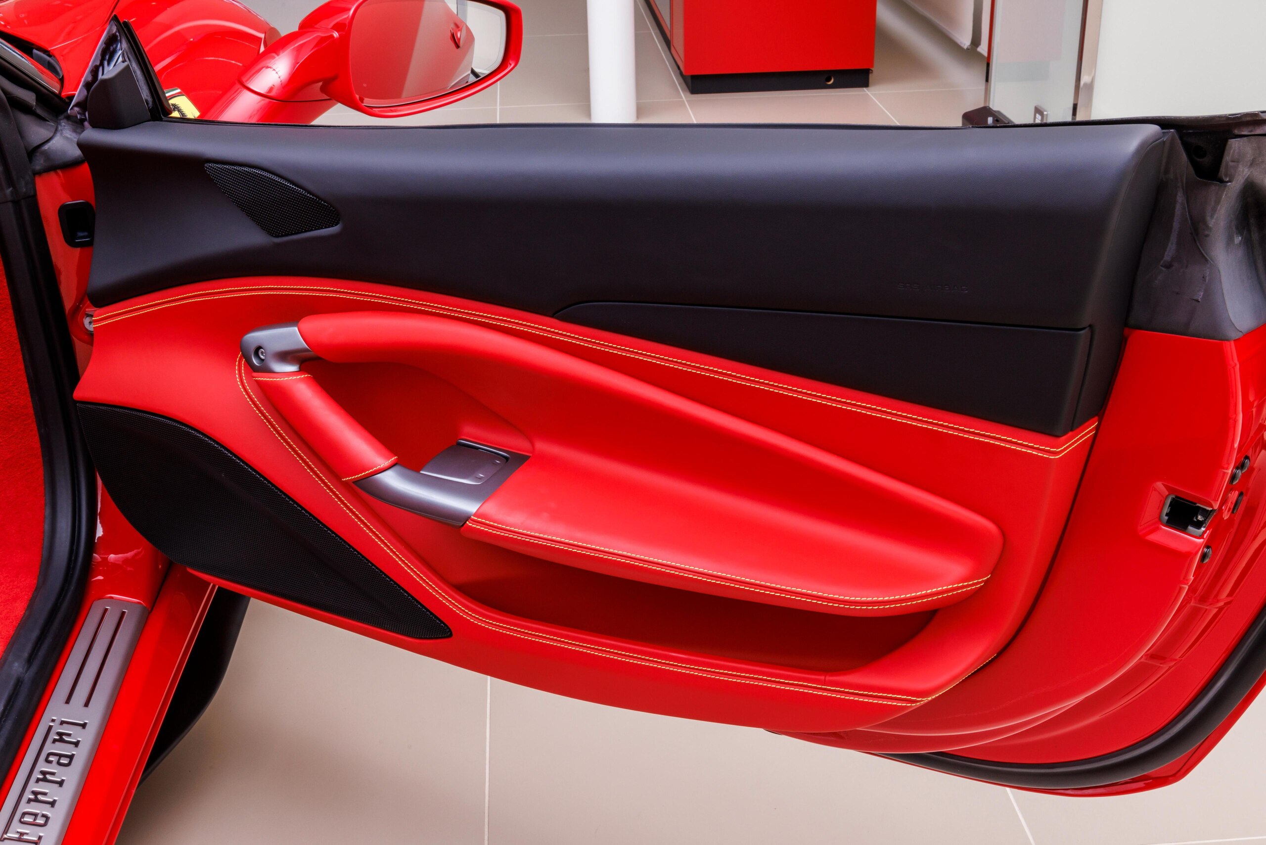2022 Ferrari F8 Spider — Photo 27 / 42