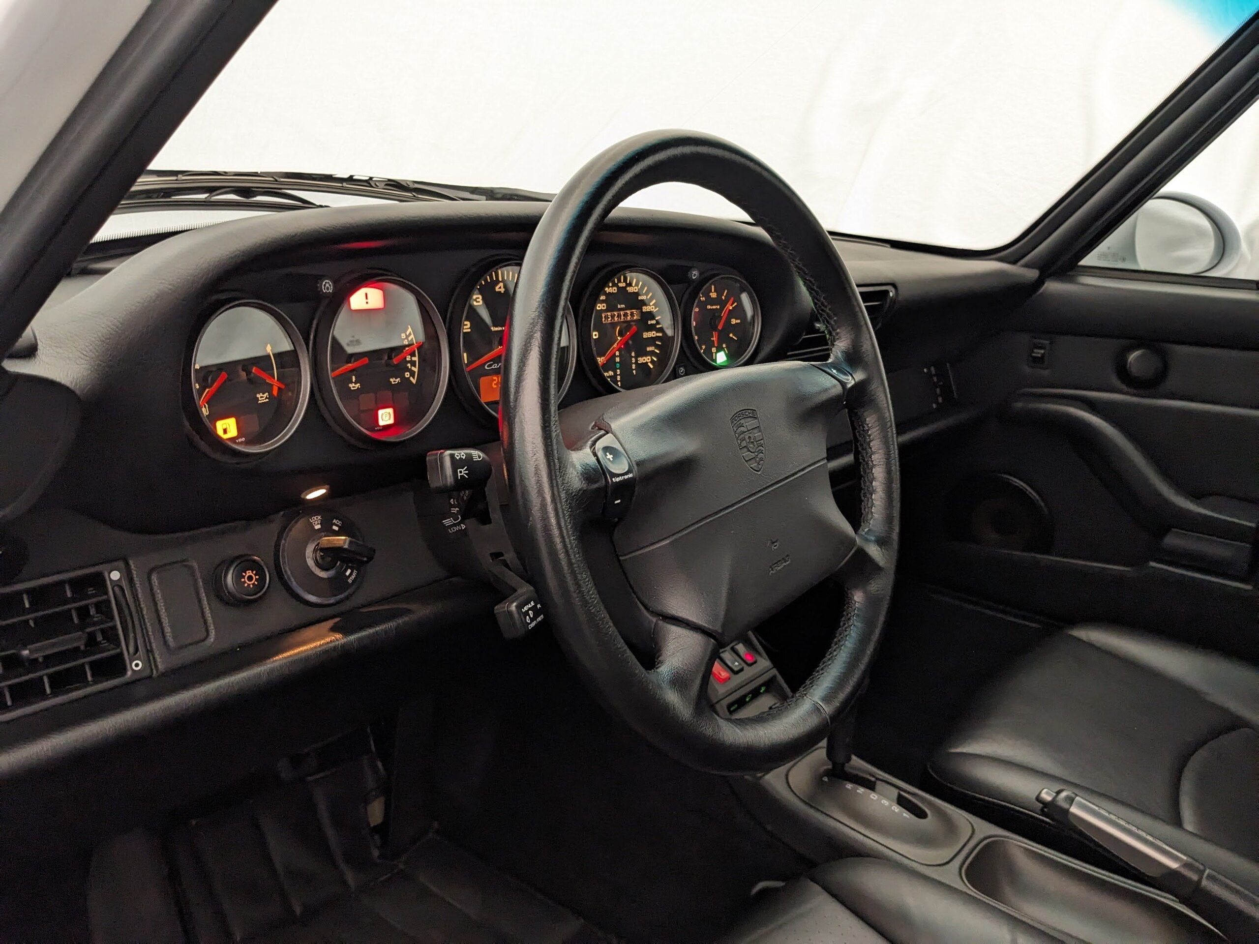 1997 Porsche 911 Carrera S — Photo 7 / 17