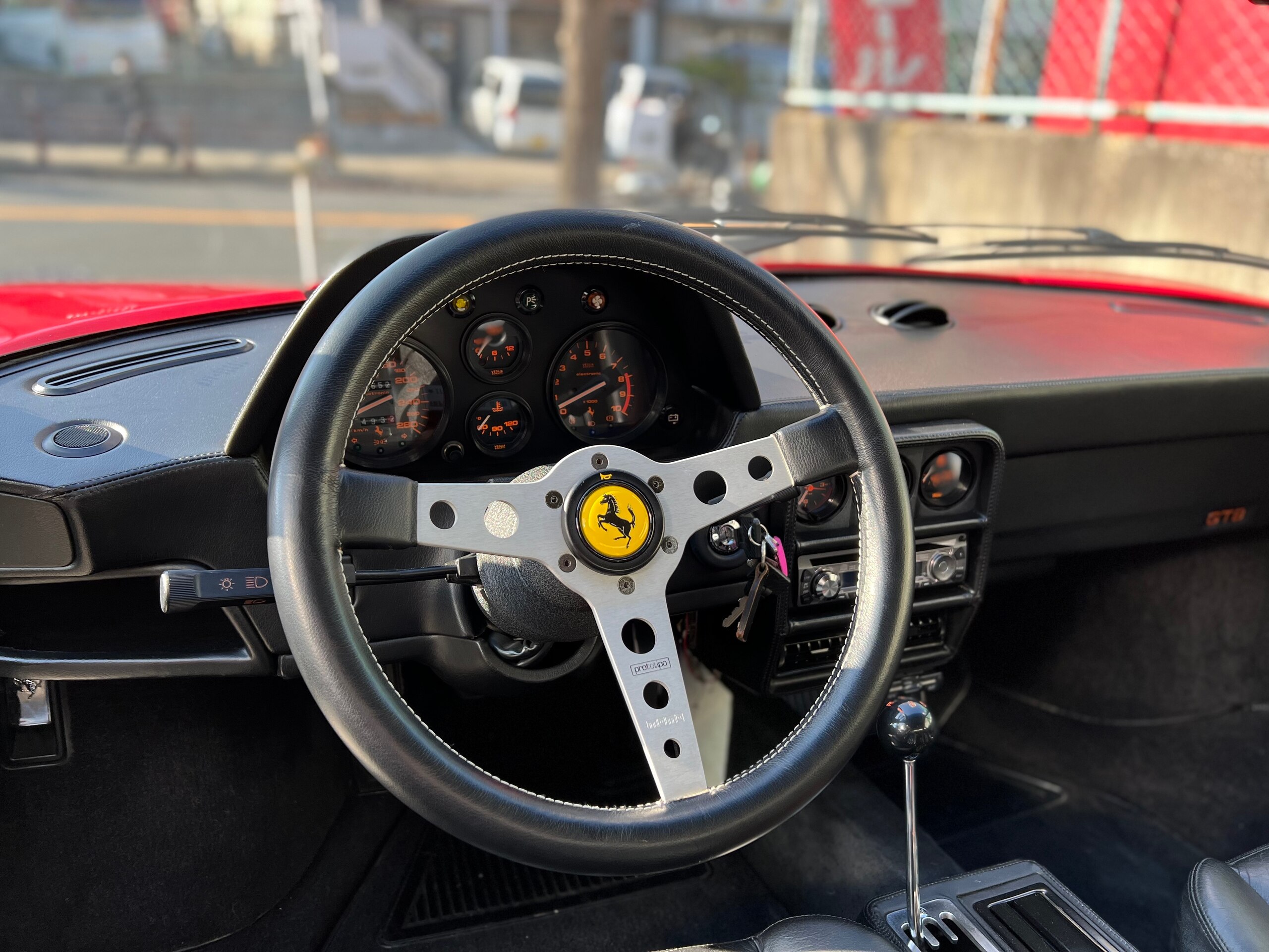 0 Ferrari 328 GTB — Photo 10 / 18