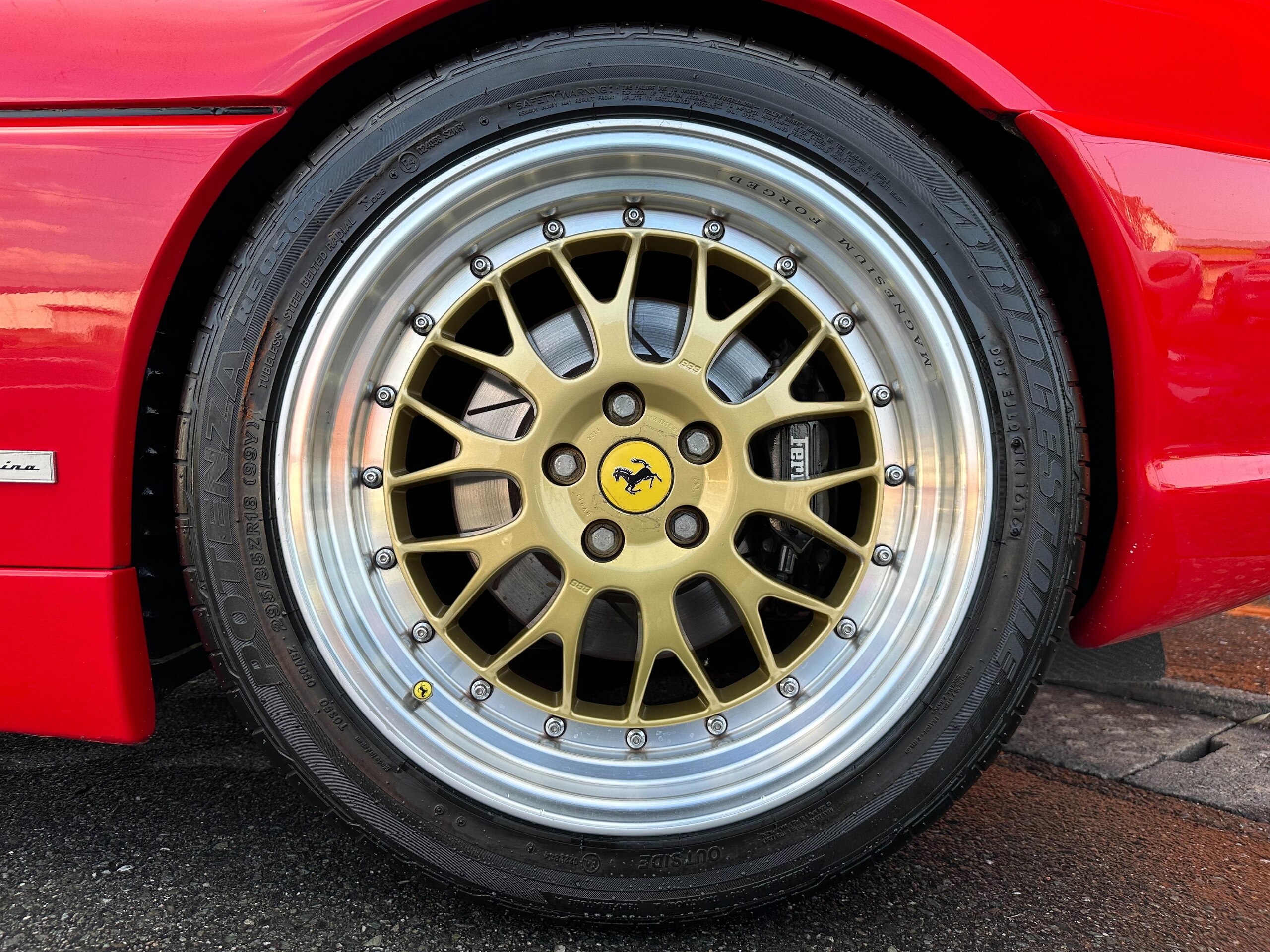 1995 Ferrari F355 GTS — Photo 40 / 44