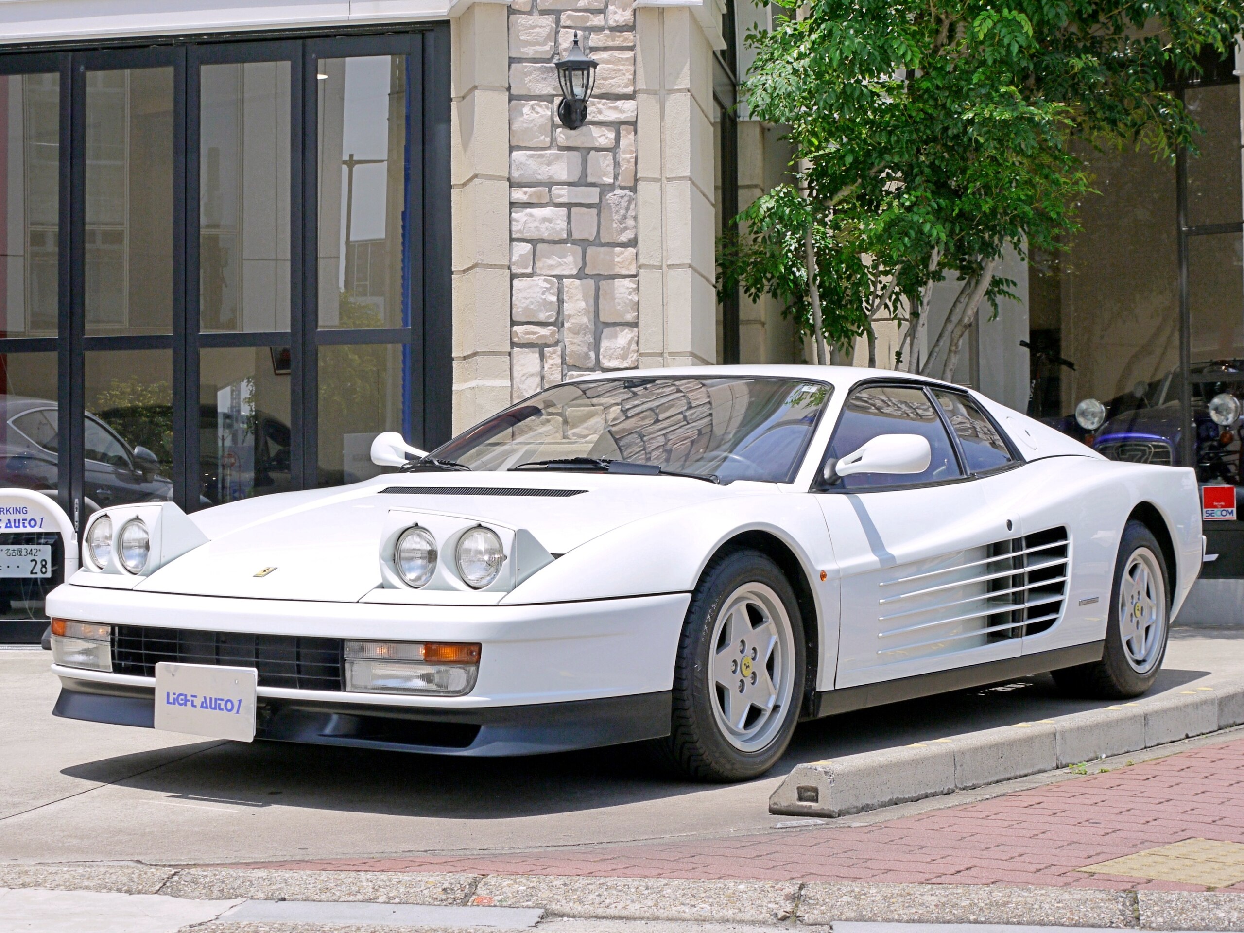 1989 Ferrari Testarossa — Photo 10 / 16