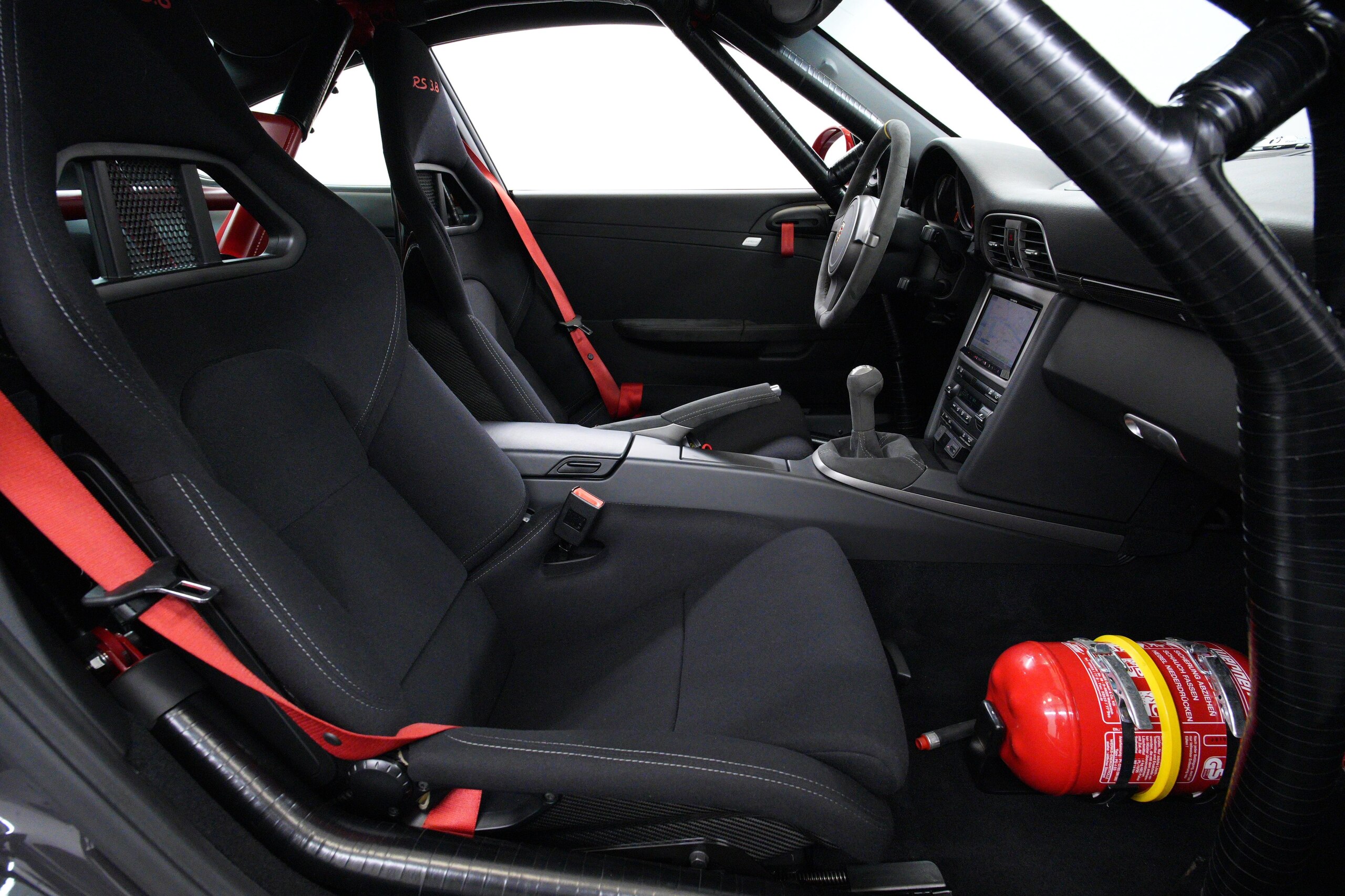 2011 Porsche 911 GT3 RS — Photo 33 / 43