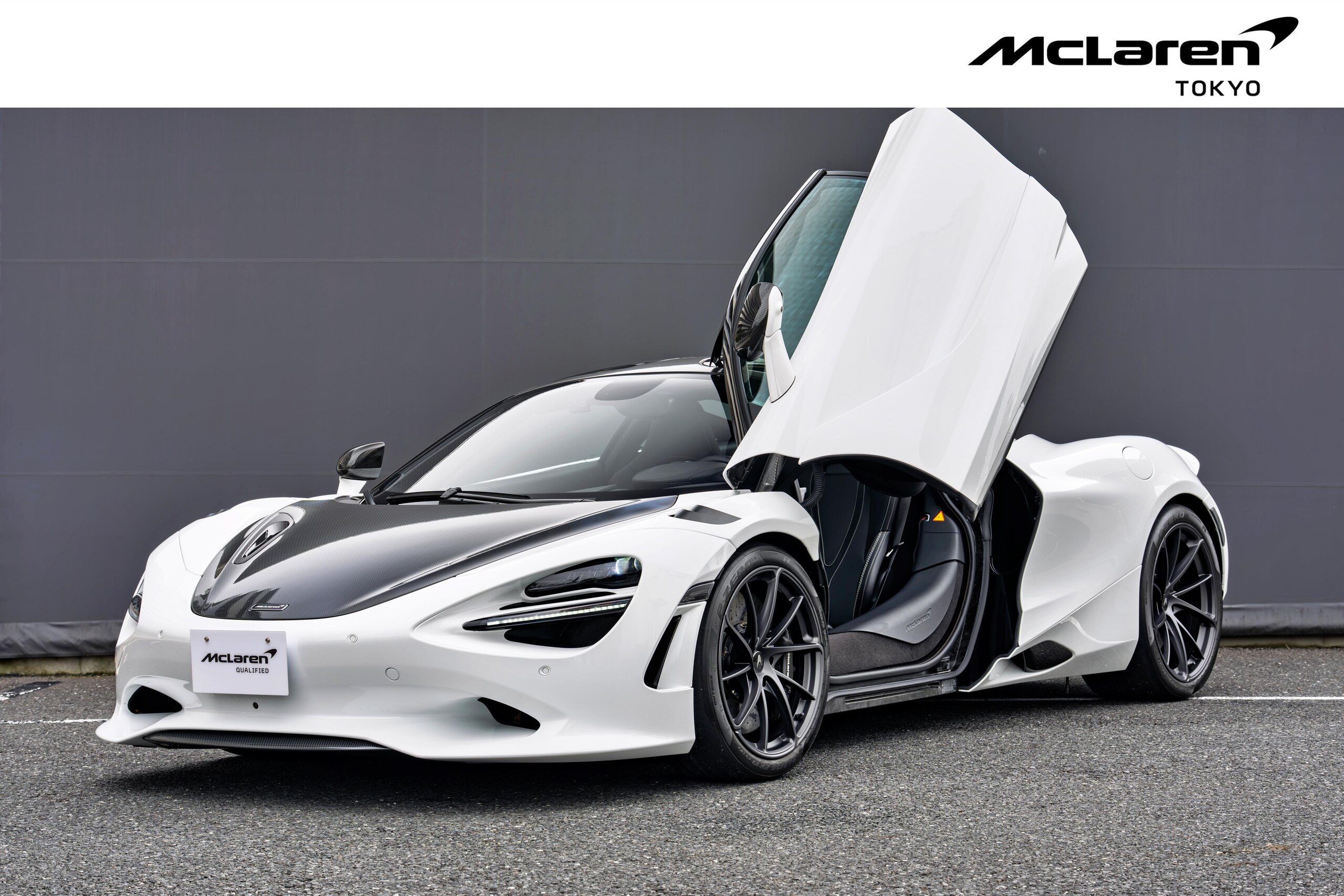 2024 McLaren 750S — Photo 12 / 44