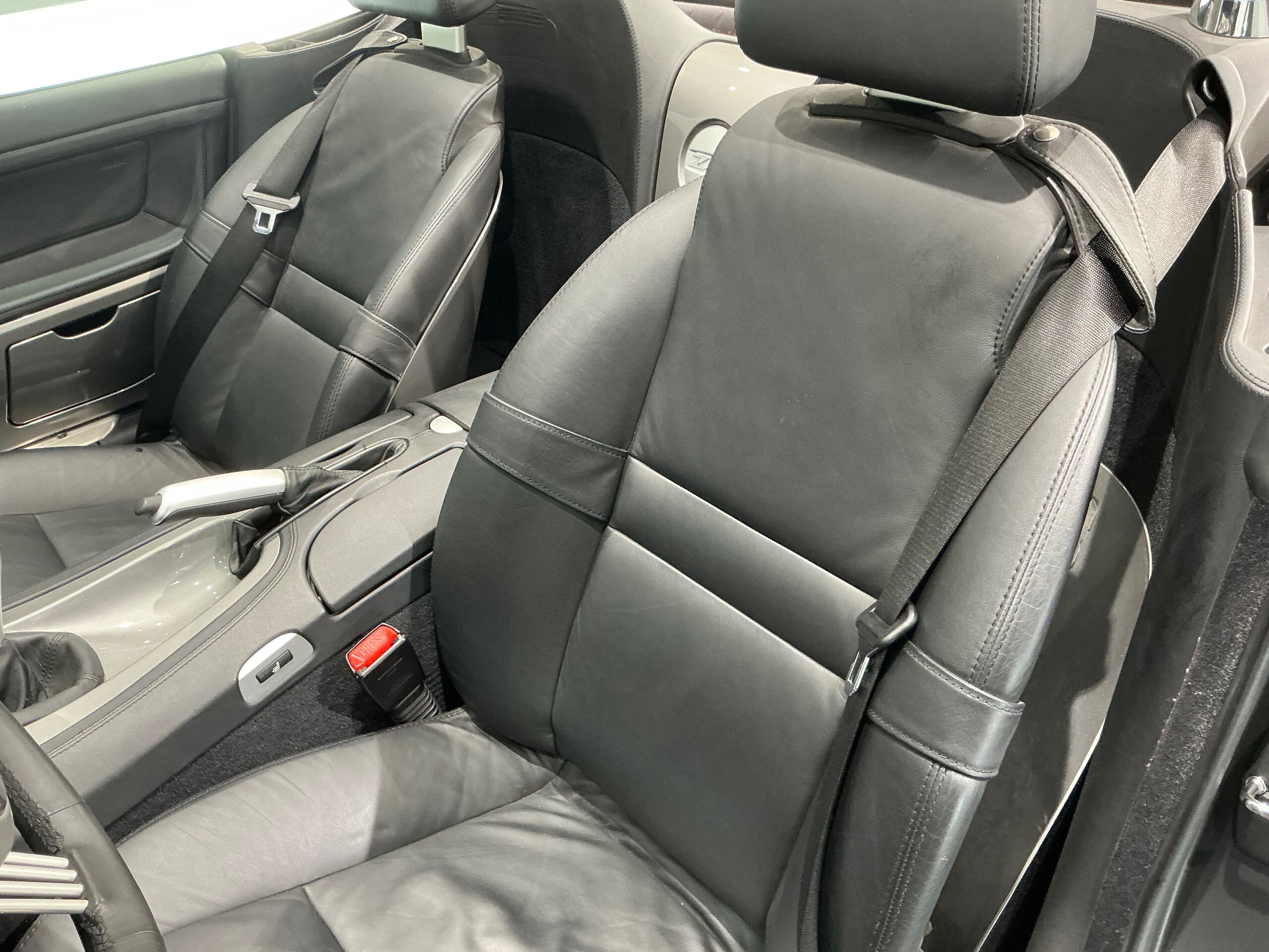 2000 BMW Z8 — Photo 11 / 19