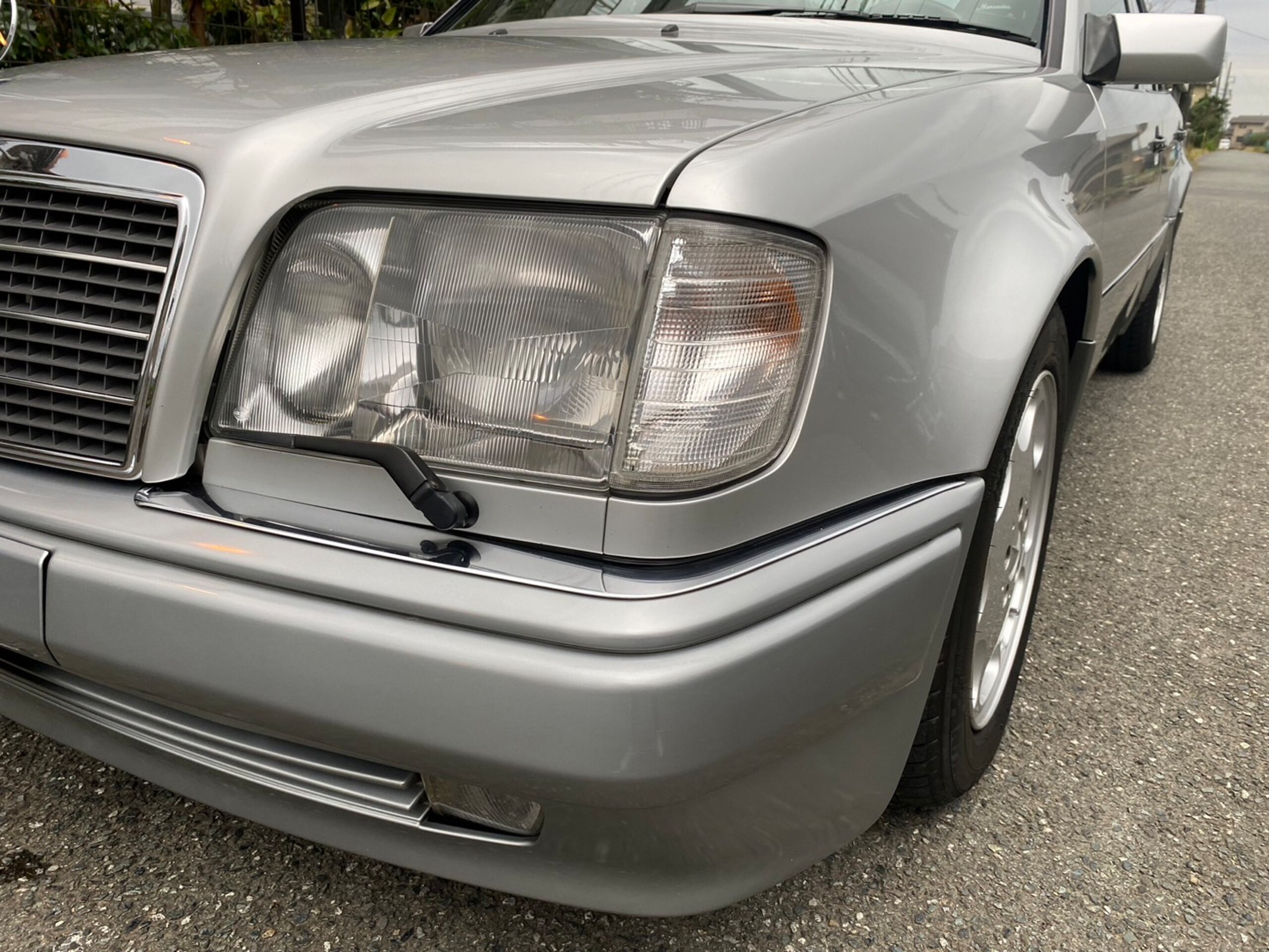 1993 Mercedes Benz E500 — Photo 6 / 15