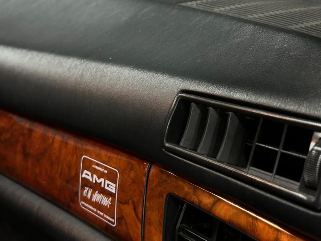 1989 Mercedes Benz 560SEL — Photo 10 / 11