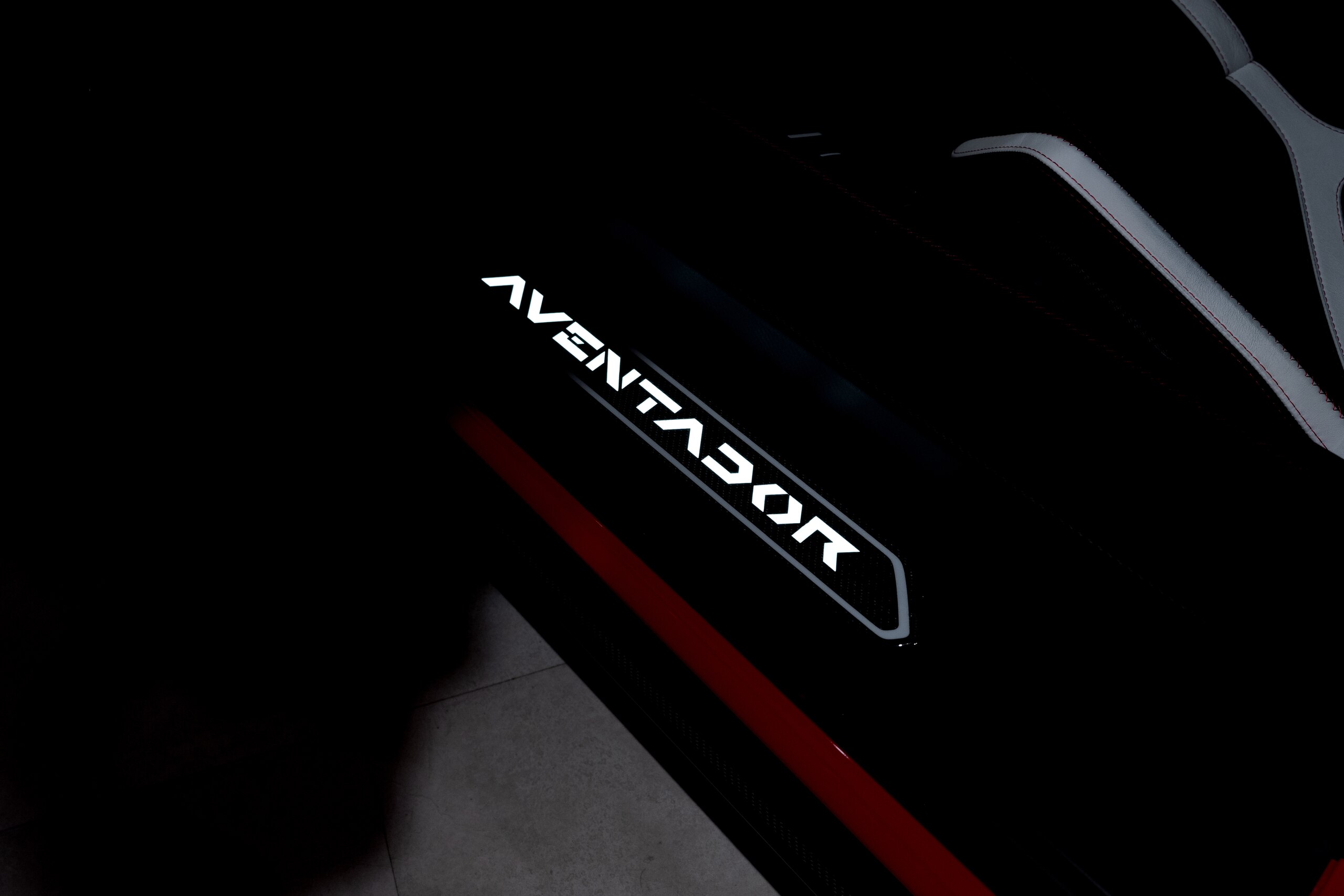 2021 Lamborghini Aventador SVJ Roadster — Photo 35 / 35