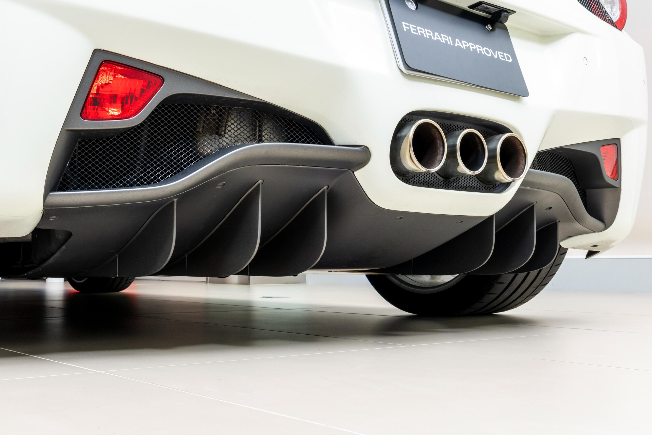 2011 Ferrari 458 Italia F1 DCT — Photo 12 / 24