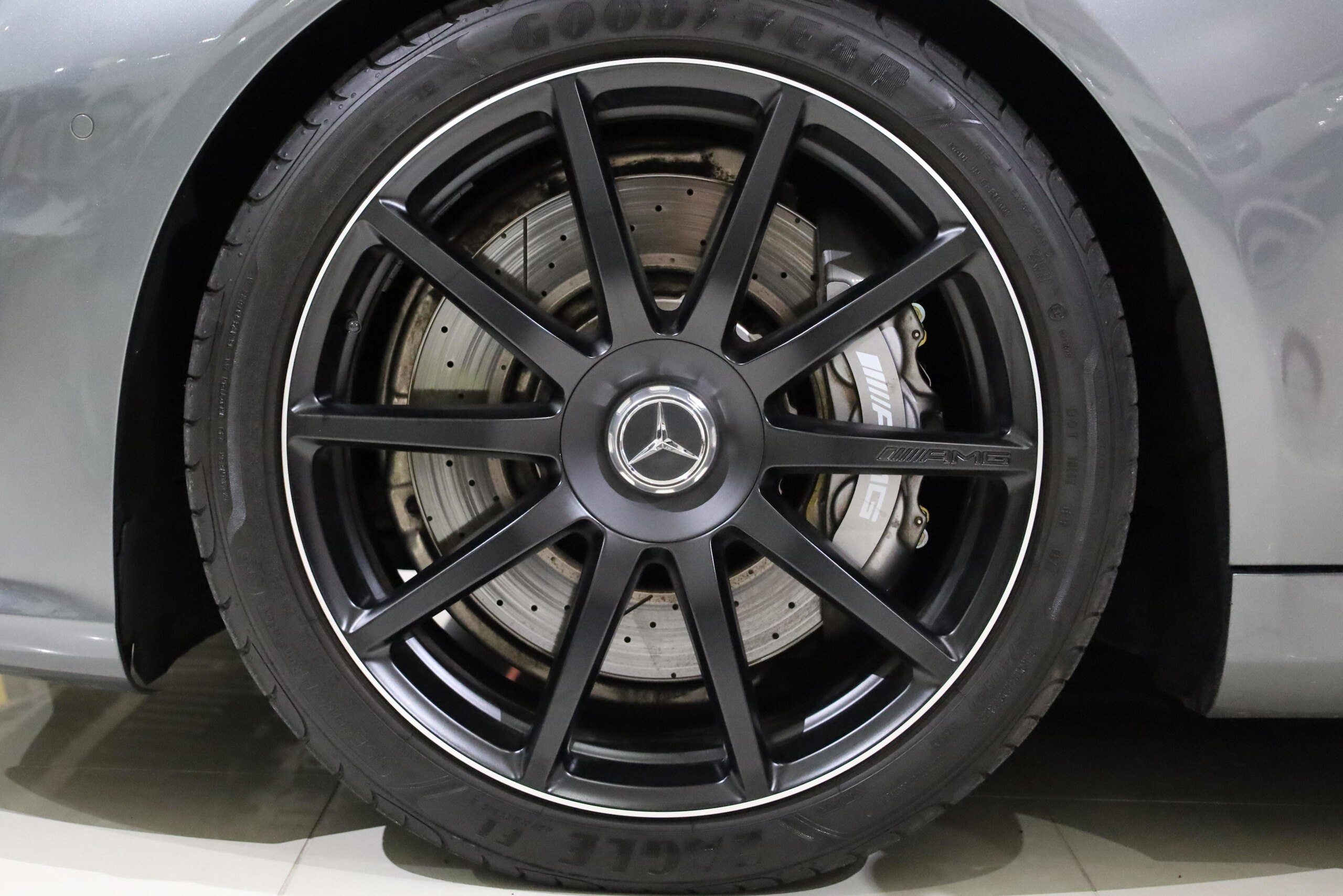 2016 Mercedes Benz S63 AMG 4Matic Long — Photo 11 / 12