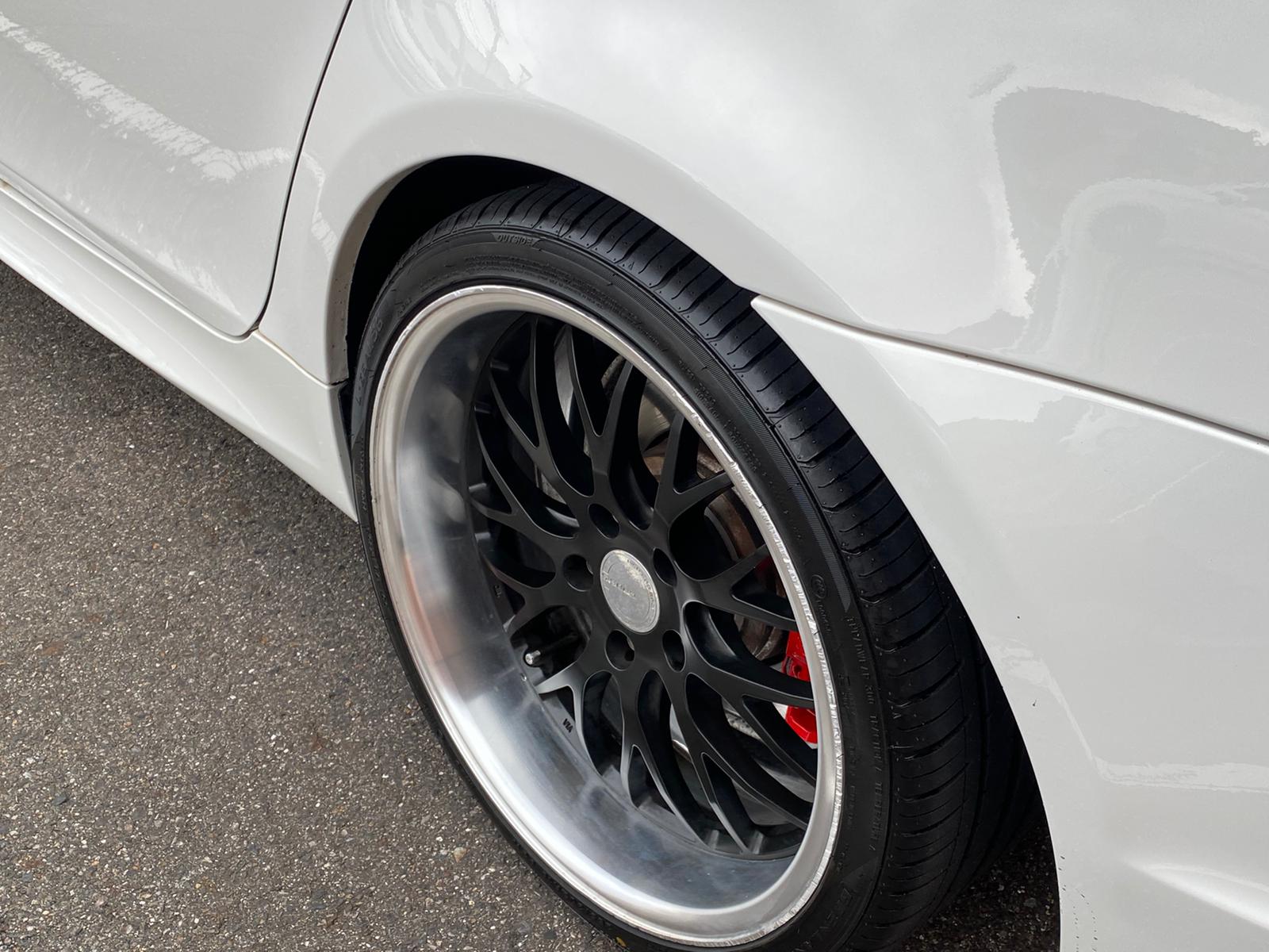 2009 BMW 525i M Sport — Photo 16 / 24