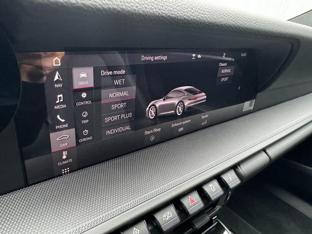 2019 Porsche 911 Carrera S — Photo 20 / 33