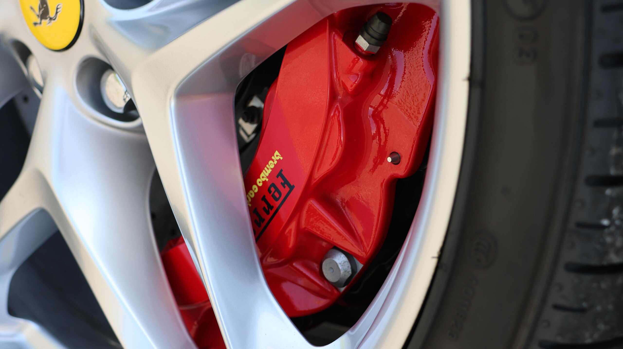 2025 Ferrari Roma — Photo 14 / 41