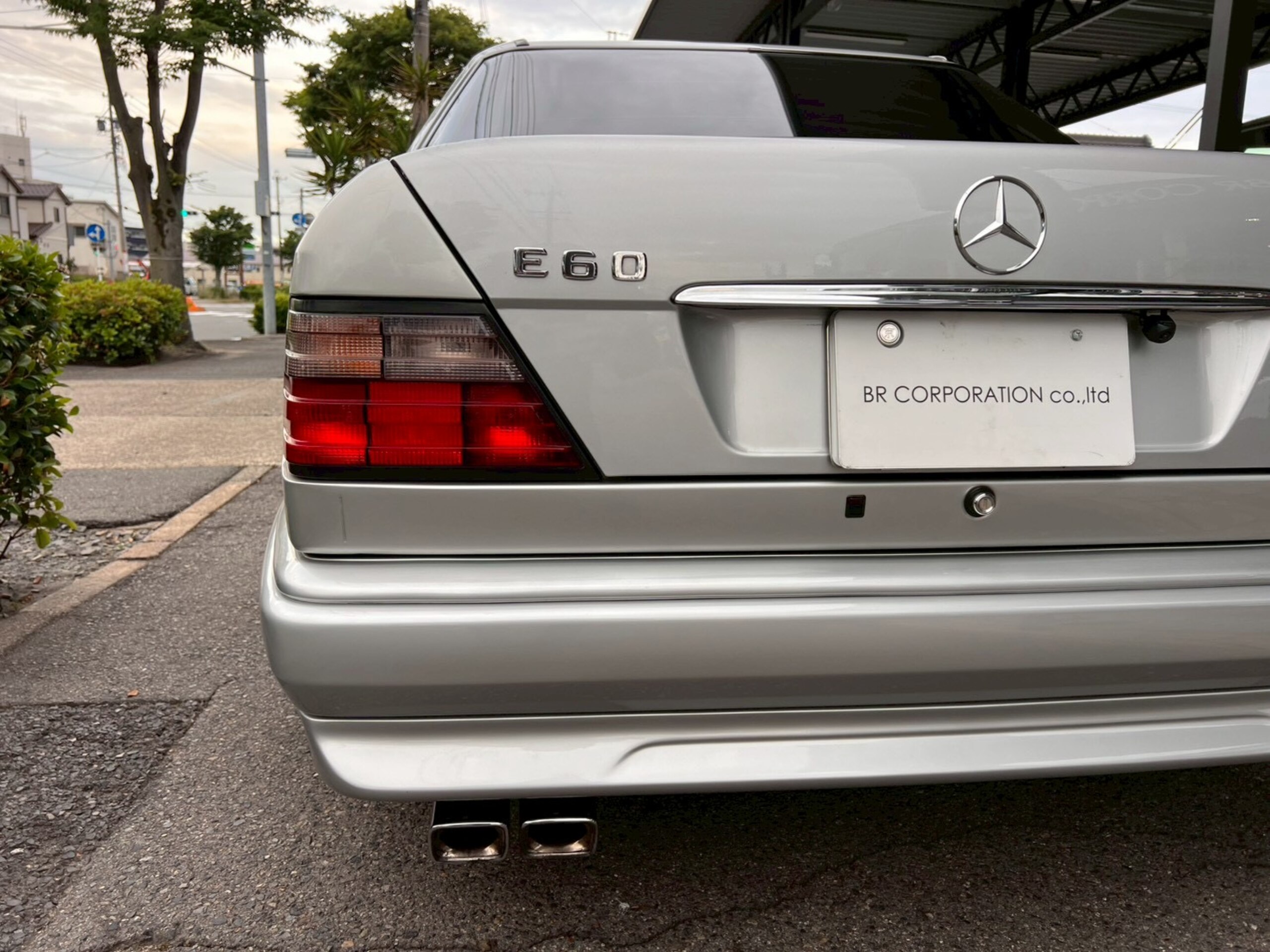 1995 Mercedes Benz E60 AMG — Photo 29 / 74