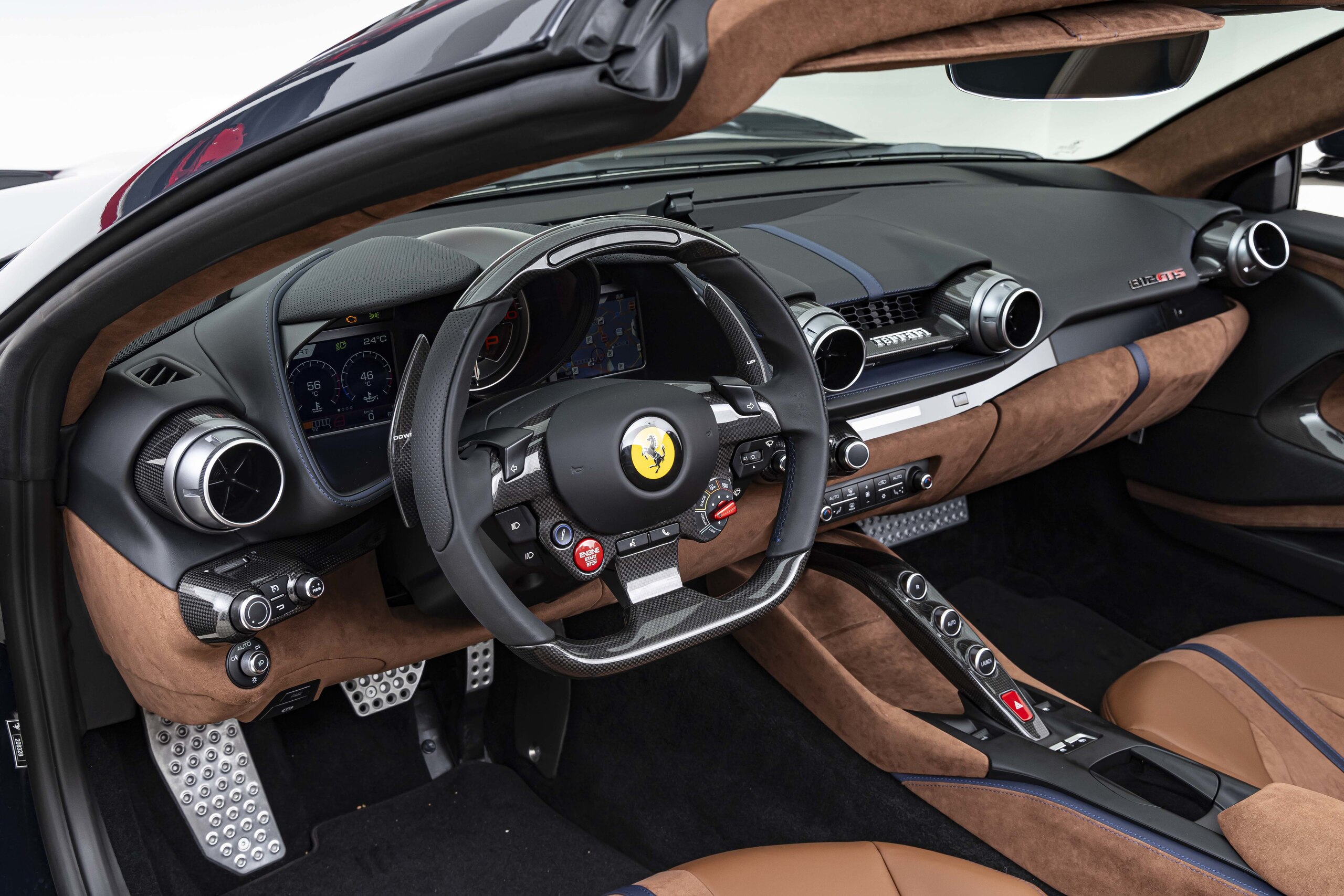 2023 Ferrari 812GTS — Photo 10 / 29