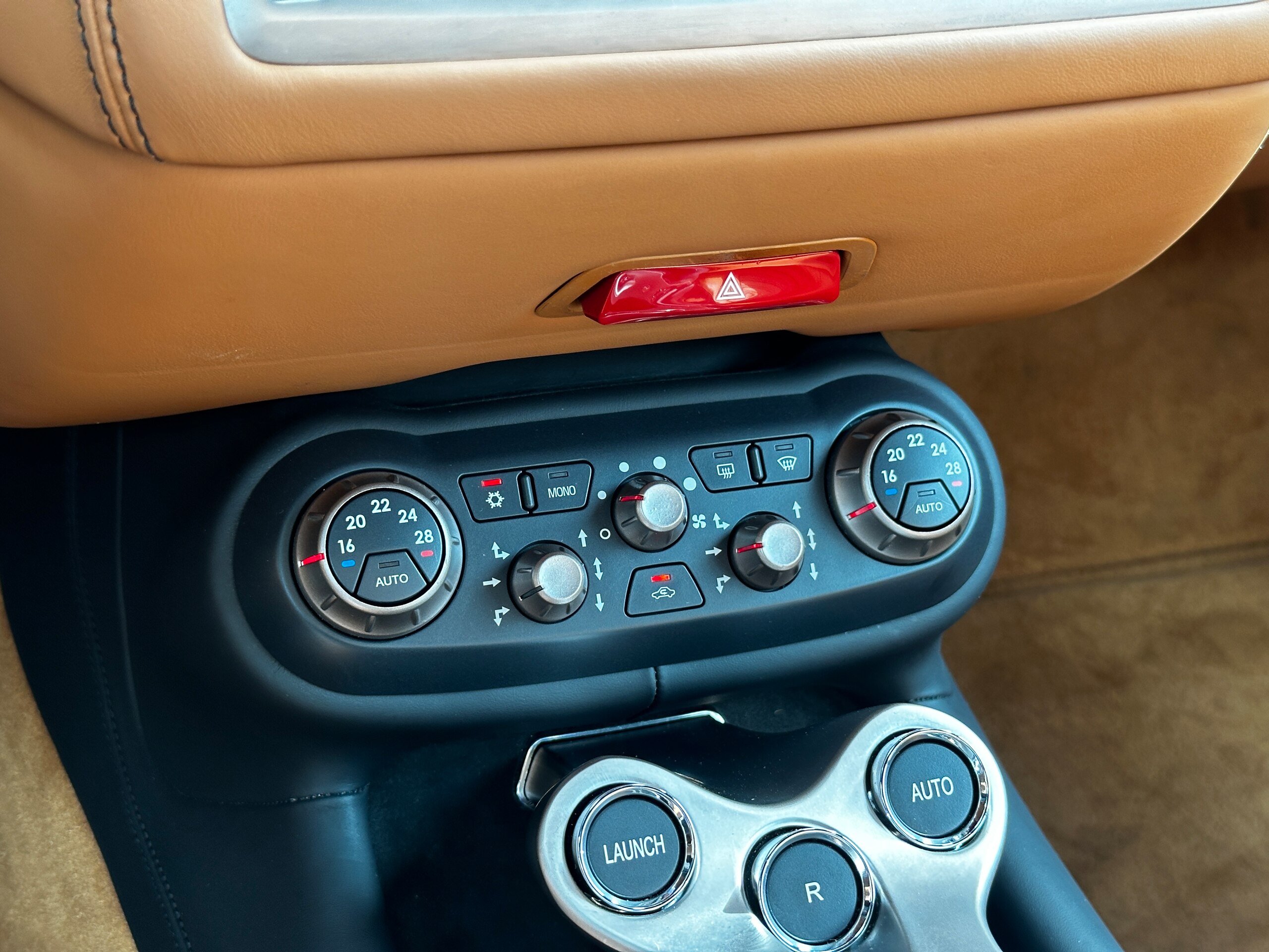 2009 Ferrari California F1 — Photo 14 / 21