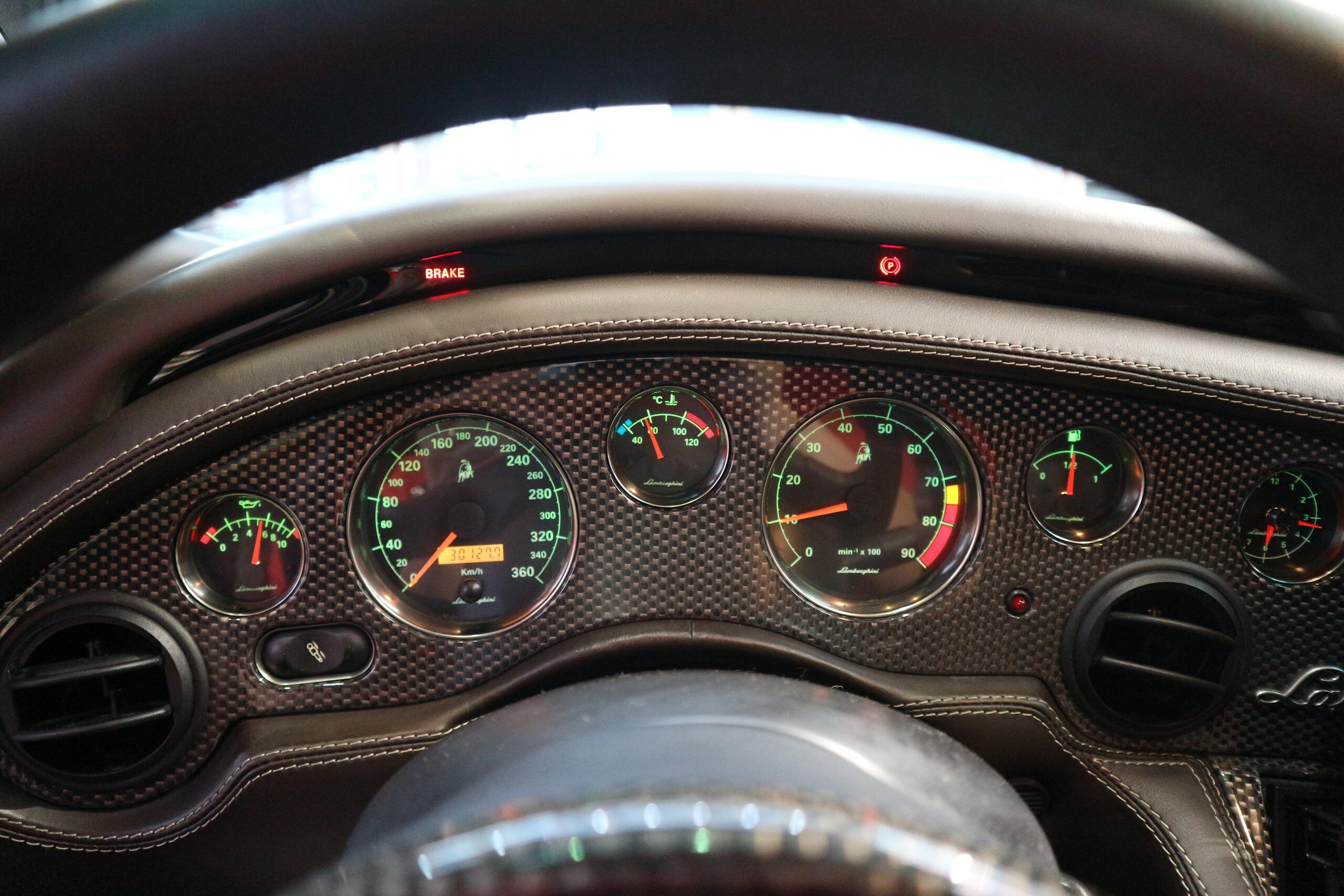 2001 Lamborghini Diablo VT 6.0 SE — Photo 8 / 18