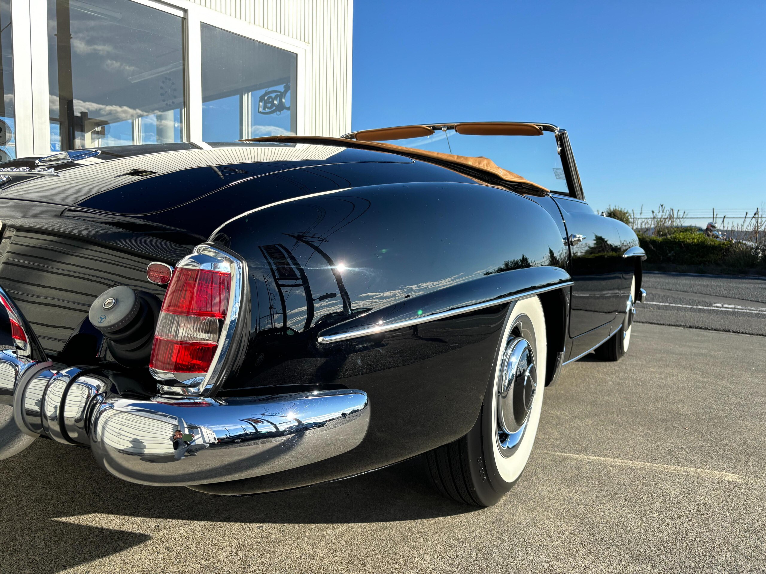 1959 Mercedes Benz 190SL — Photo 6 / 17