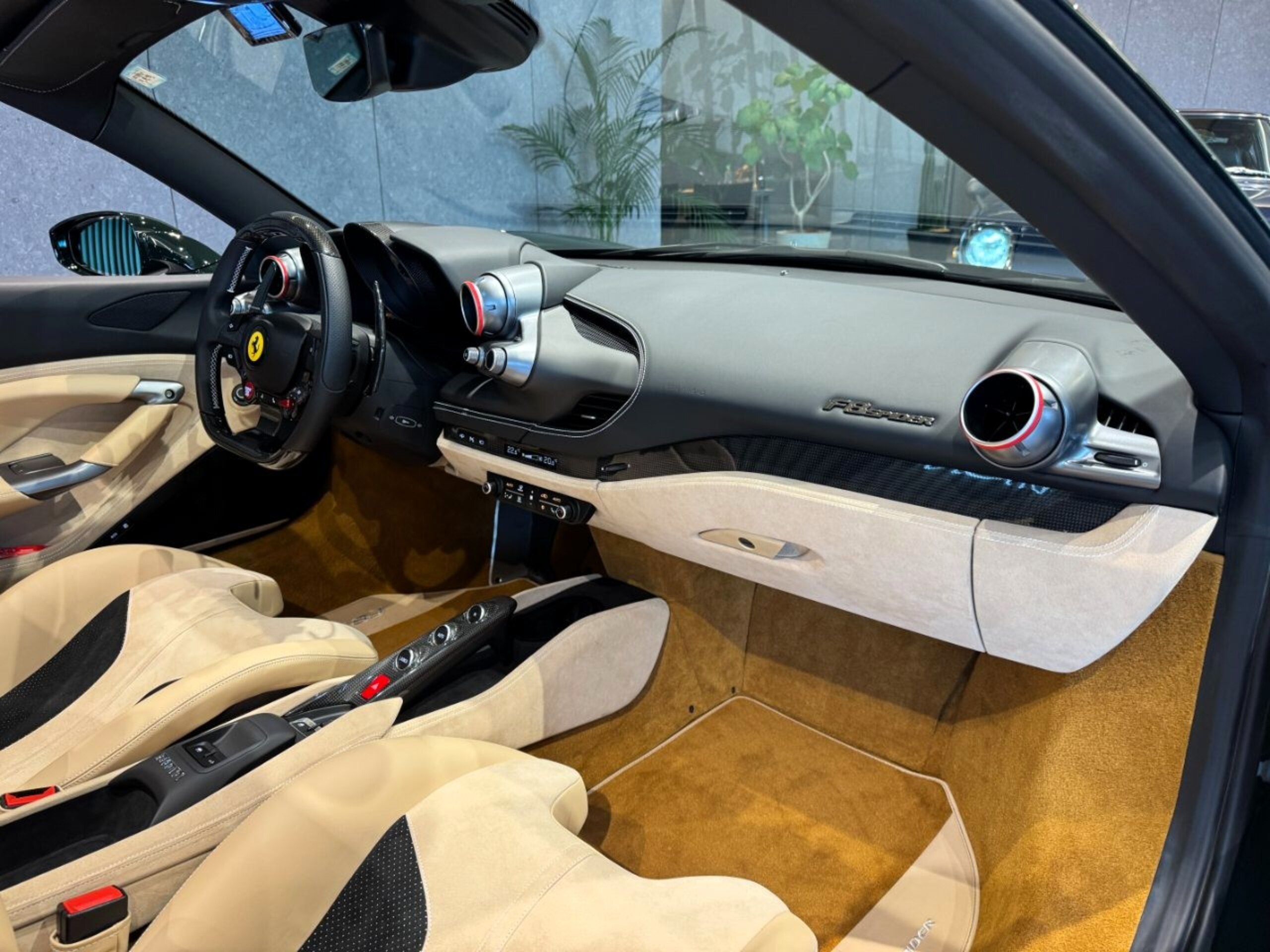 2022 Ferrari F8 Spider — Photo 13 / 72