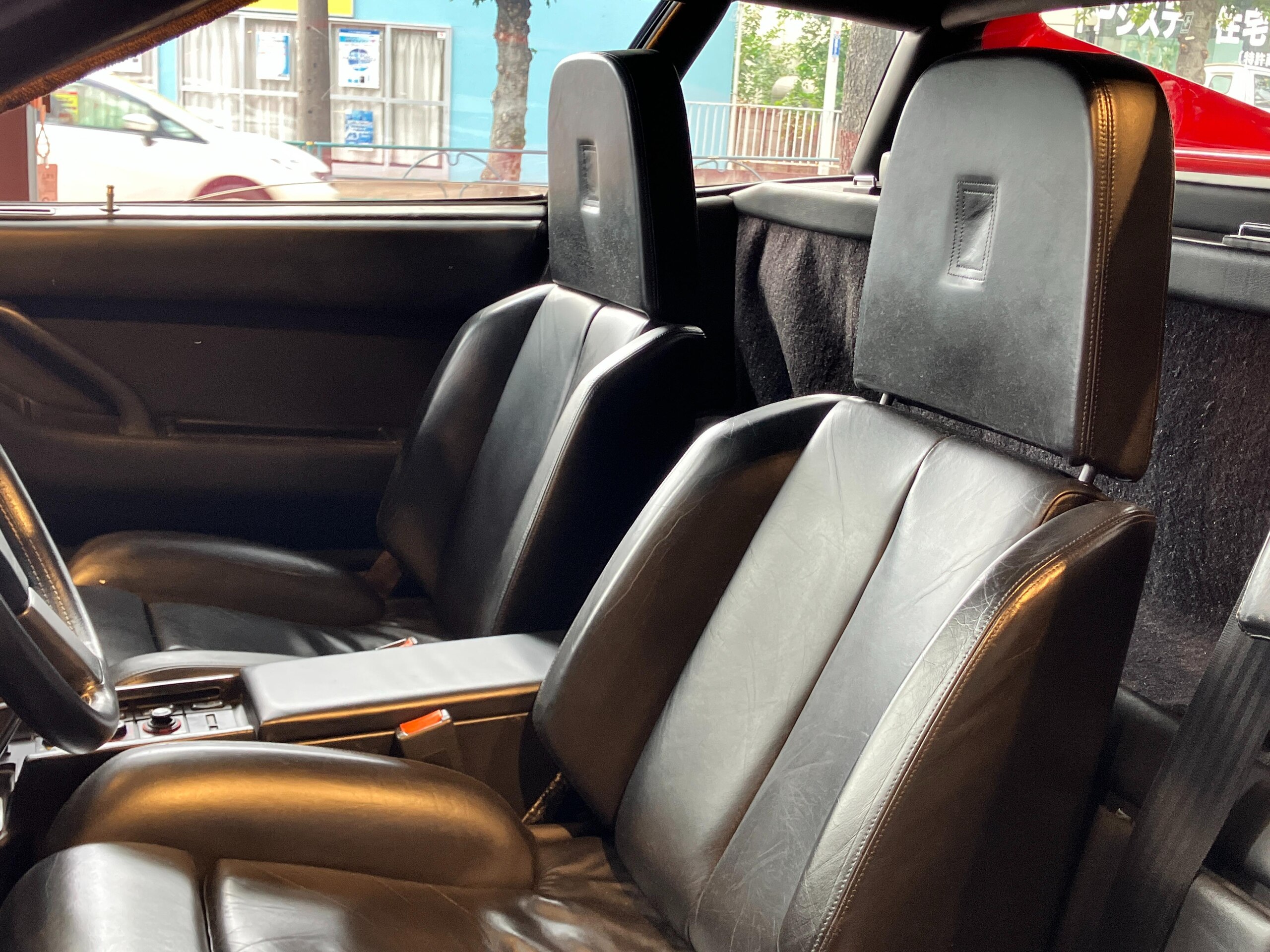 1990 Ferrari Testarossa — Photo 16 / 22