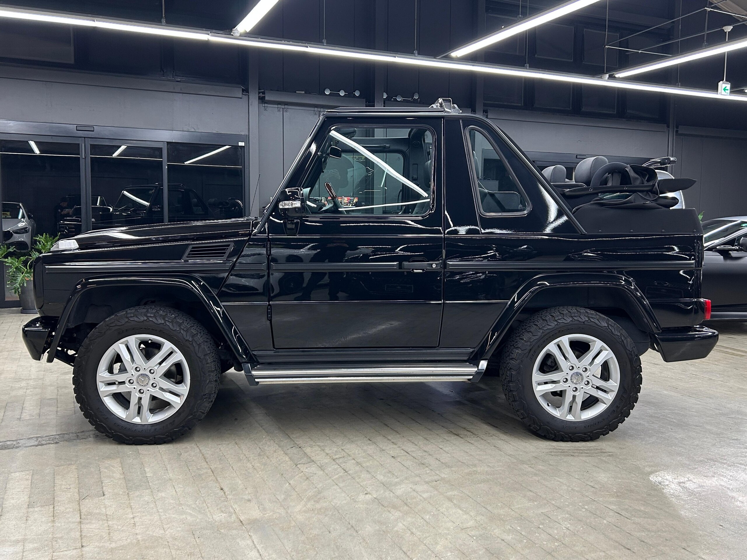 2012 Mercedes Benz G350 Cabriolet — Photo 7 / 18