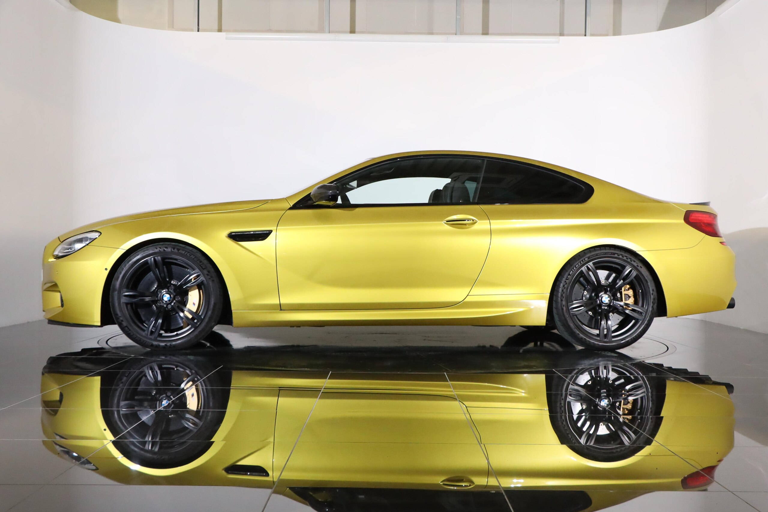 2016 BMW M6 Competition — Photo 7 / 28