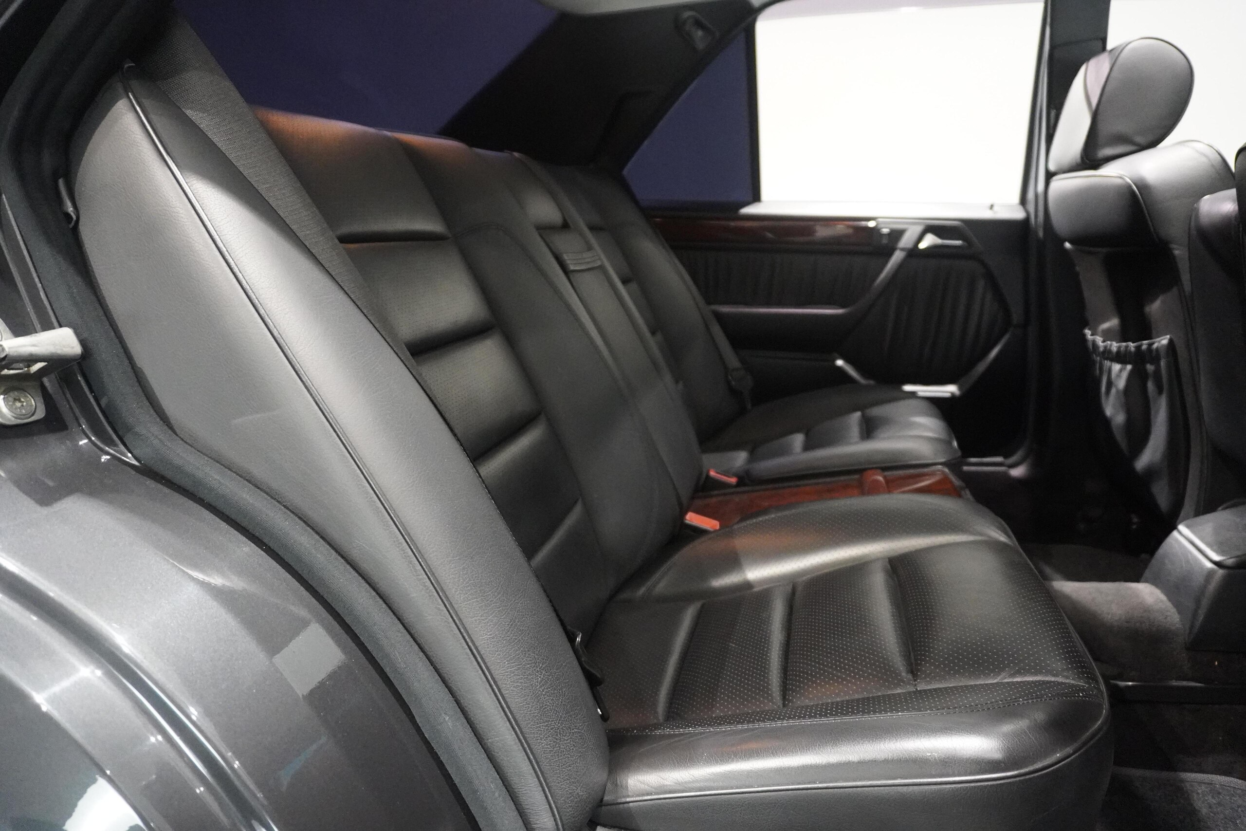 1993 Mercedes Benz 500E — Photo 19 / 23