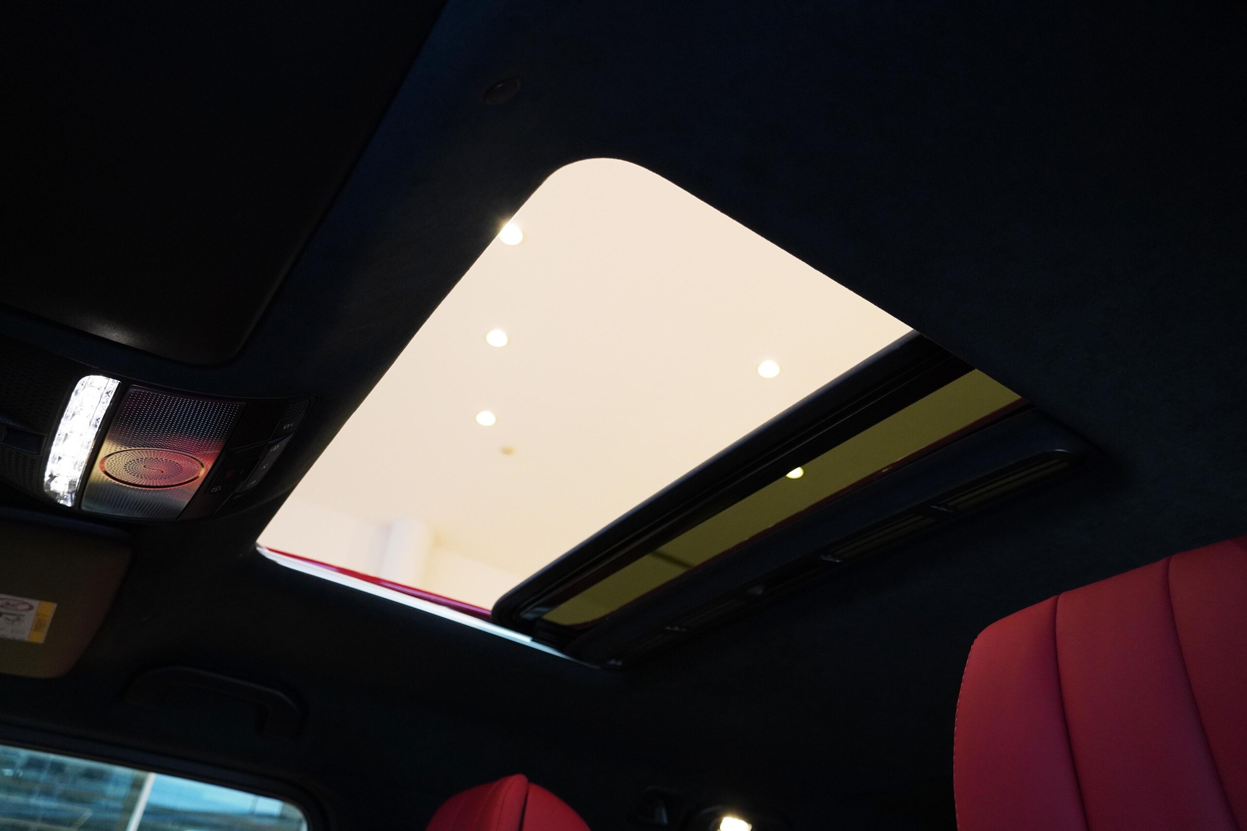 2019 Mercedes Benz G63 AMG — Photo 32 / 41