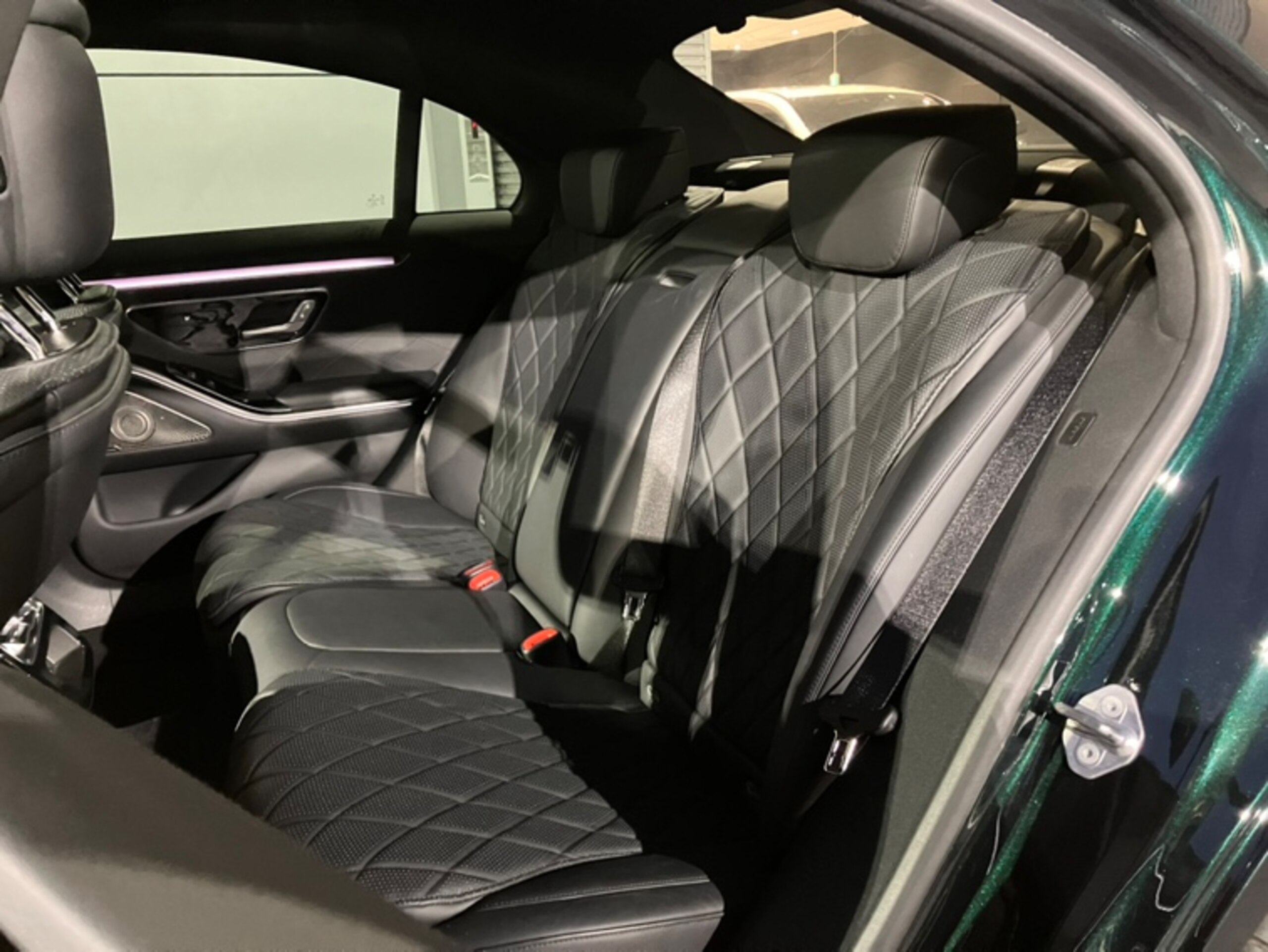 2021 Mercedes Benz S400d 4Matic AMG — Photo 9 / 26