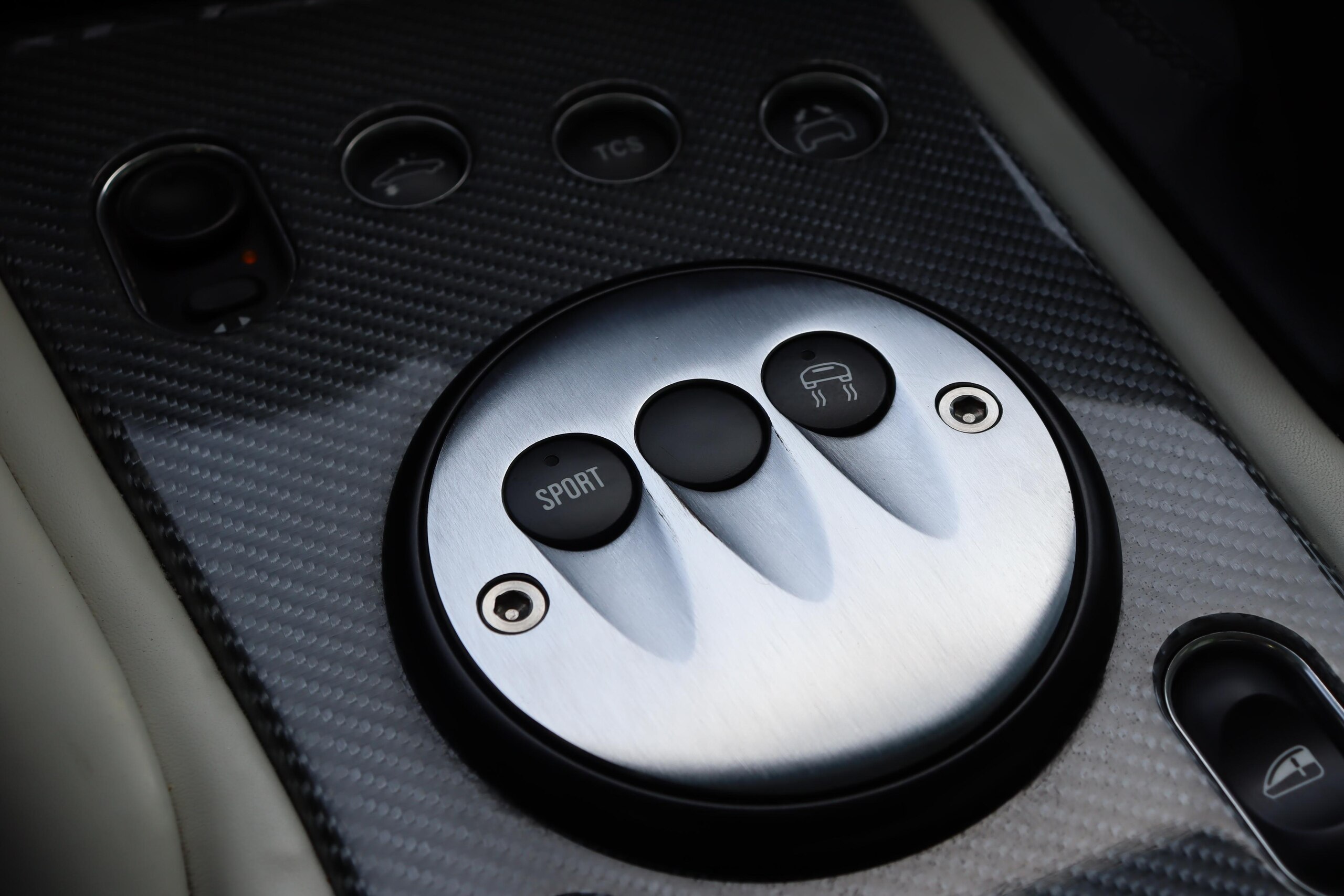 2007 Lamborghini Murcielago LP640 — Photo 11 / 19