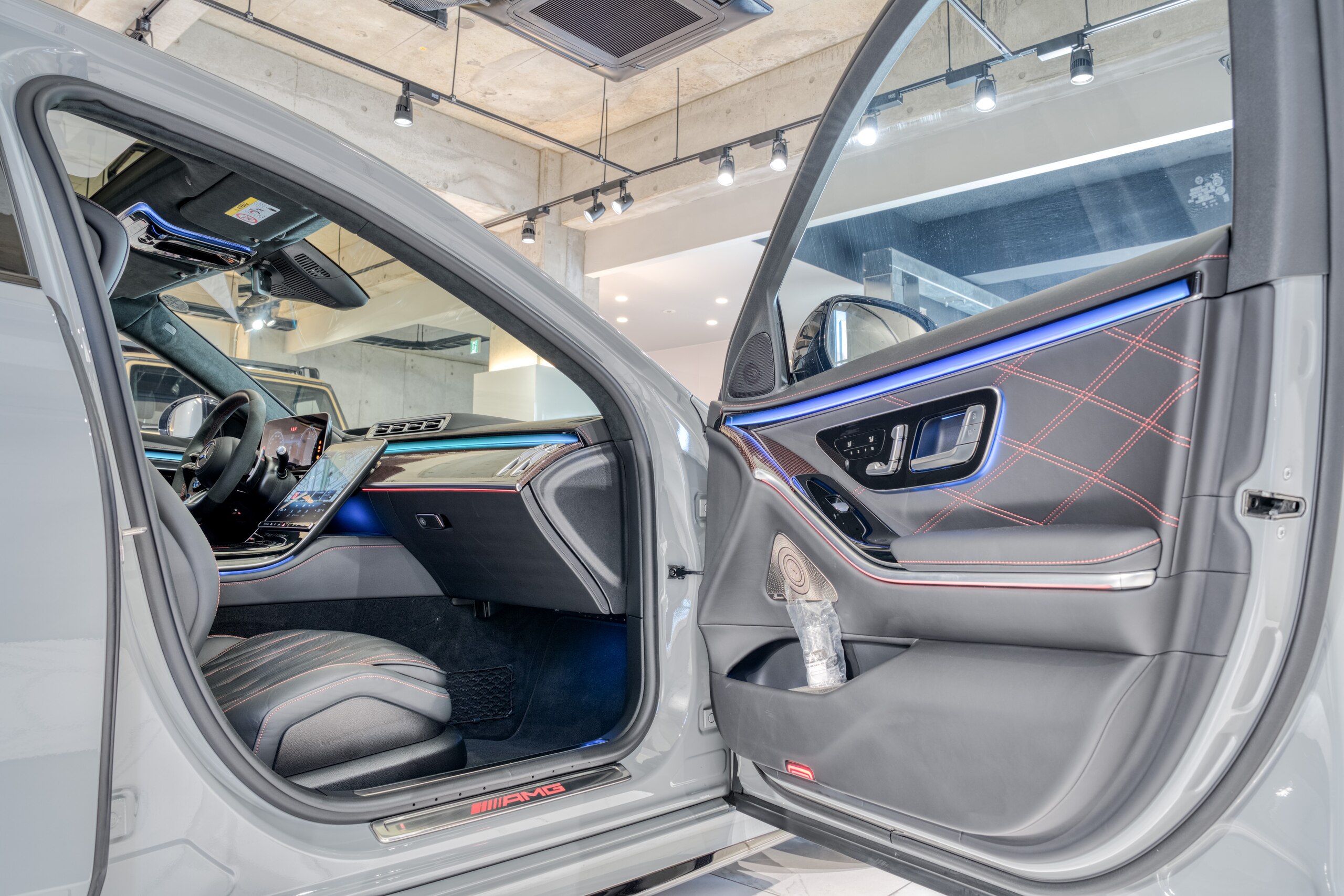 2024 Mercedes Benz AMG S63 E Performance — Photo 15 / 26