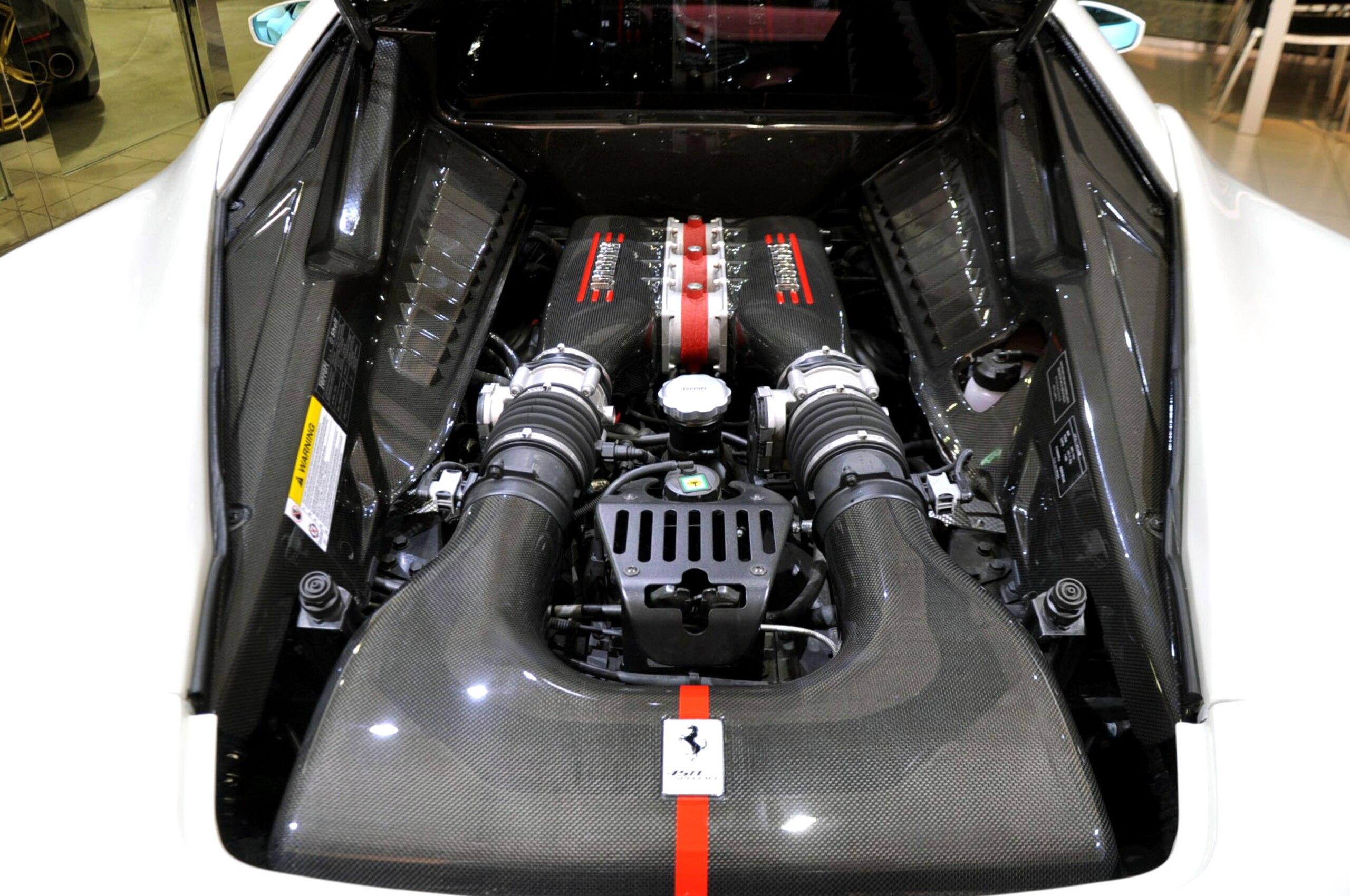 2015 Ferrari 458 Speciale — Photo 18 / 18