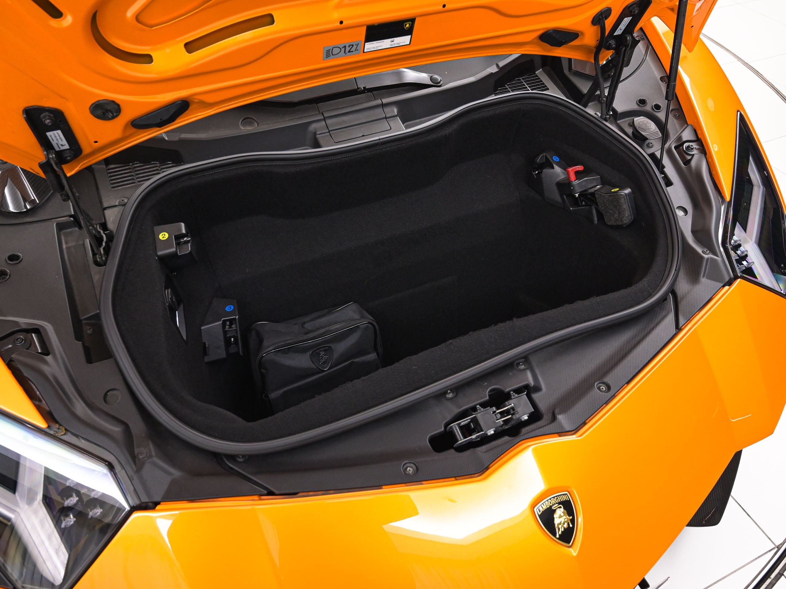 2018 Lamborghini Aventador Roadster S — Photo 24 / 24
